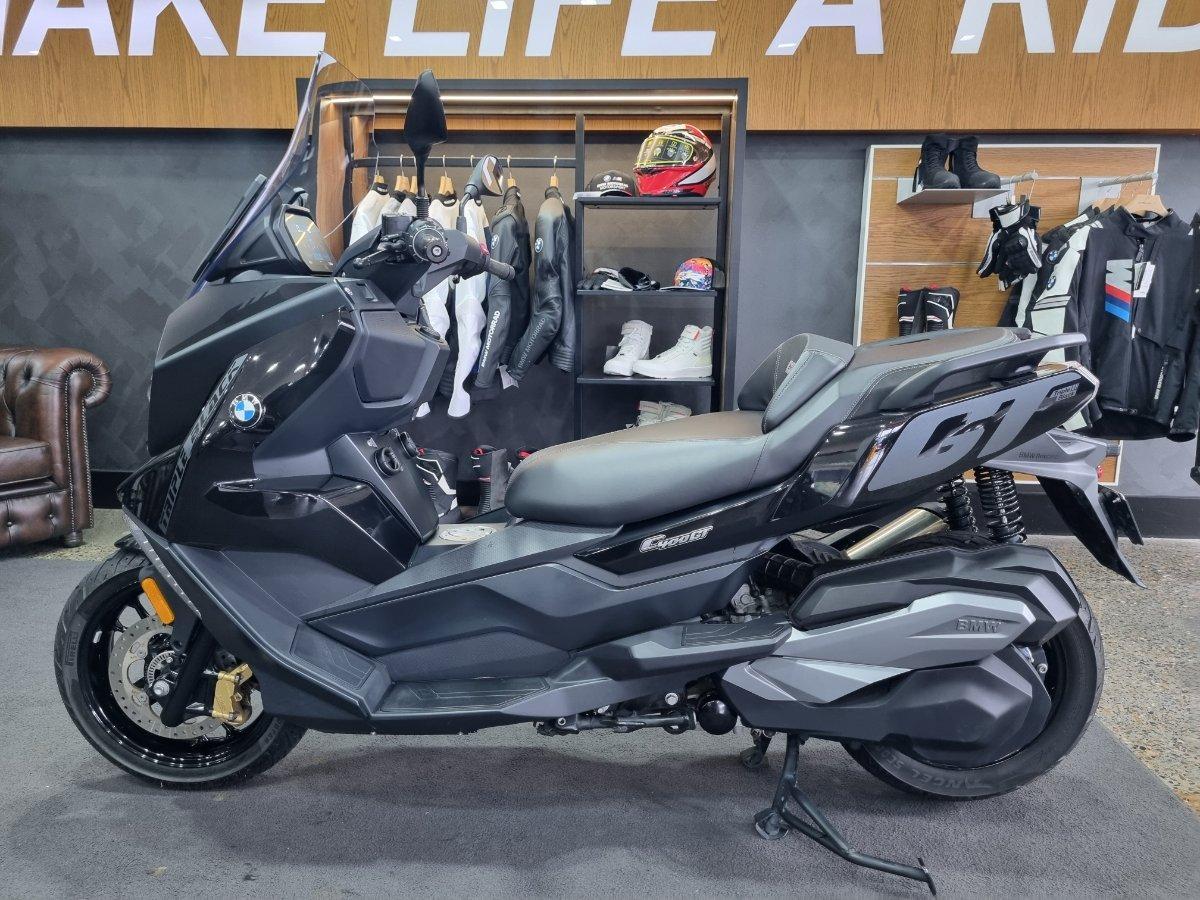 2022 BMW C 400 GT SCOOTER