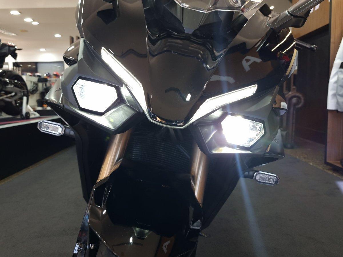 2024 SUZUKI GSX-S1000GT ROAD