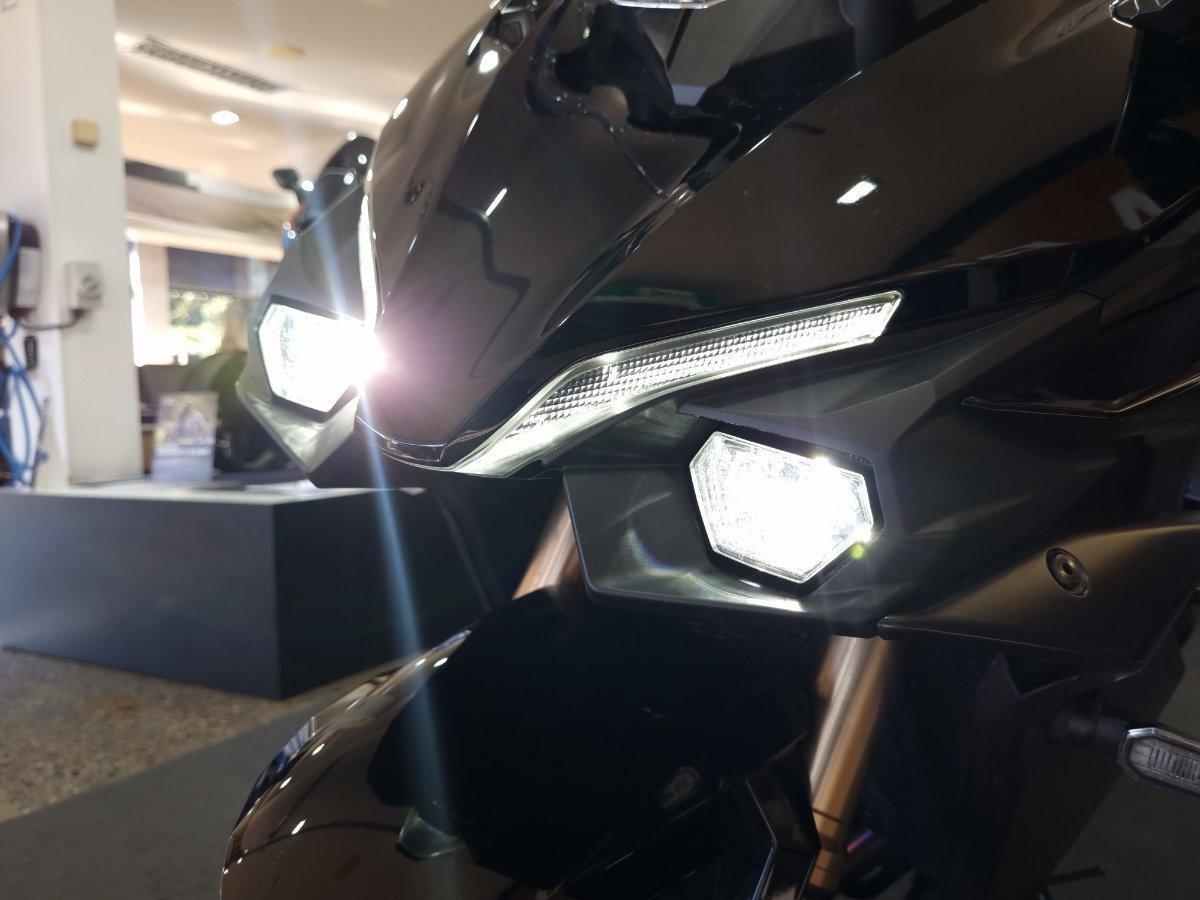 2024 SUZUKI GSX-S1000GT ROAD