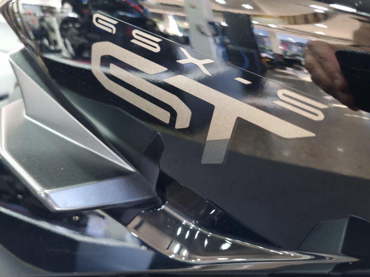2024 SUZUKI GSX-S1000GT ROAD