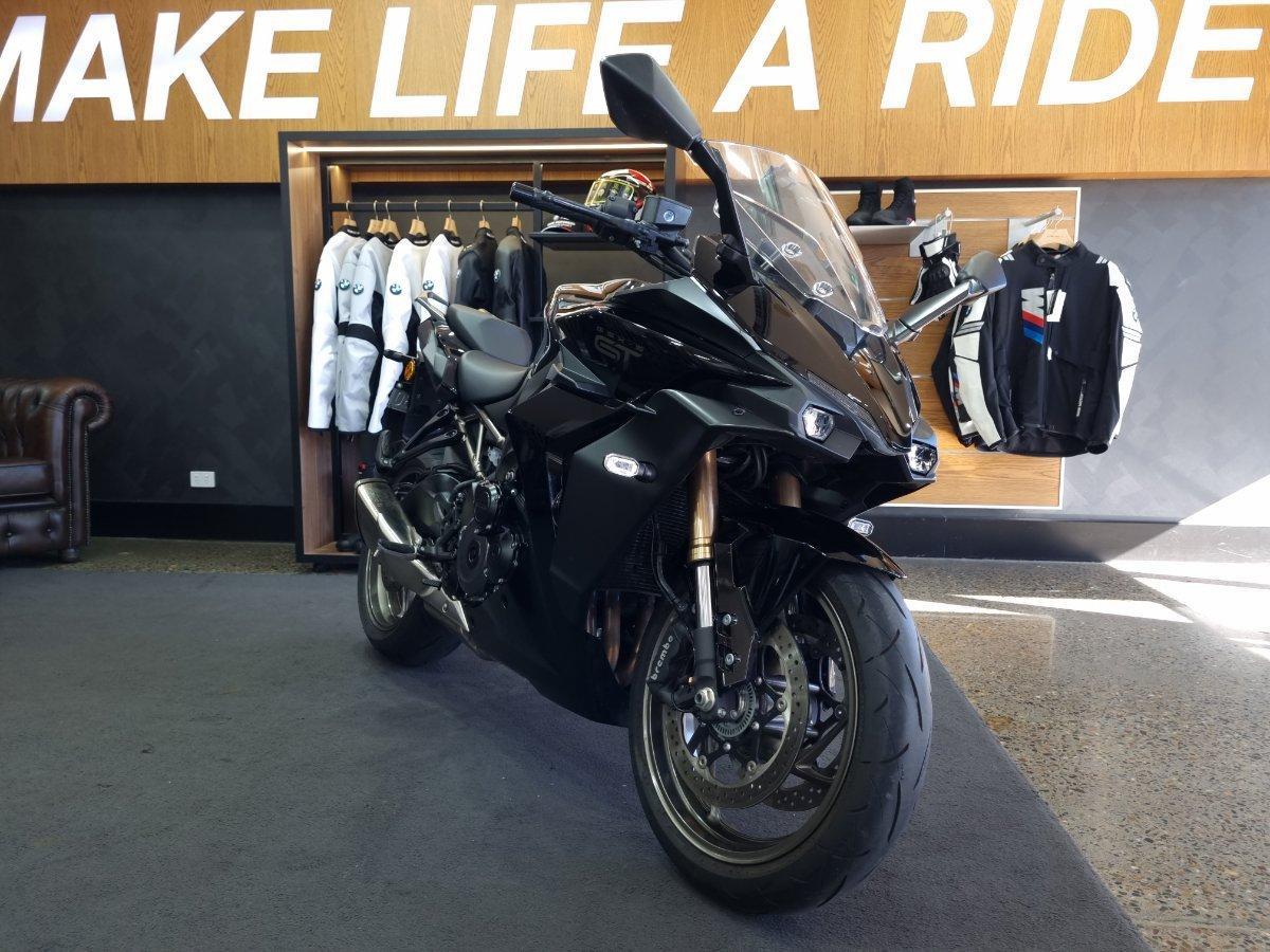 2024 SUZUKI GSX-S1000GT ROAD