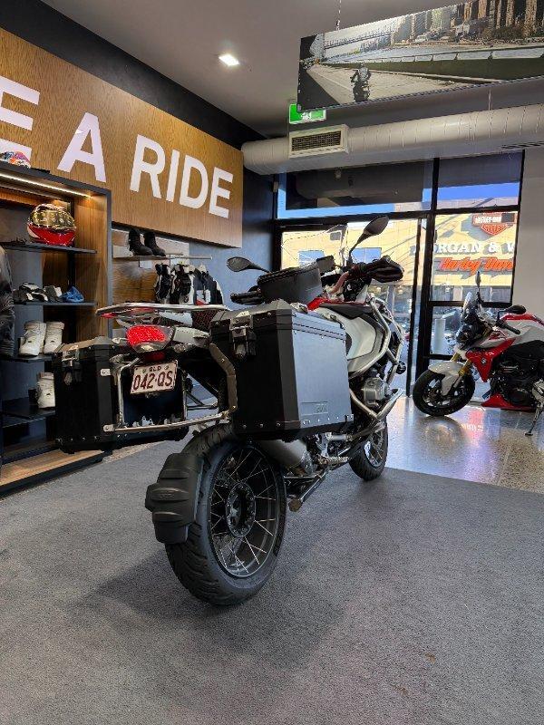 2018 BMW R1200 GS ADVENTURE DUAL SPORTS