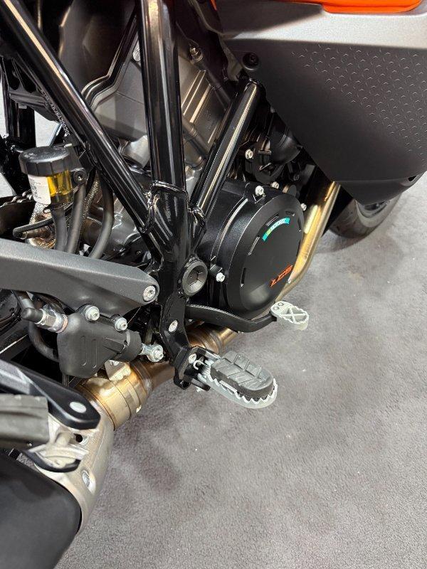 2026 KTM 1390 SUPER ADVENTURE S DUAL SPORTS