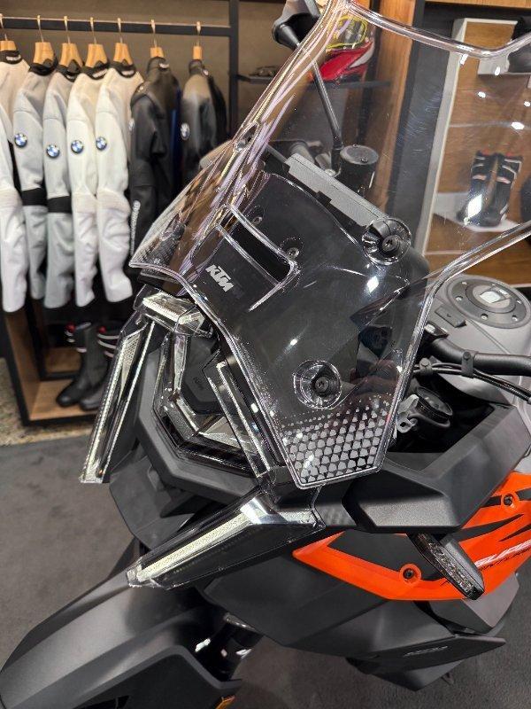 2026 KTM 1390 SUPER ADVENTURE S DUAL SPORTS