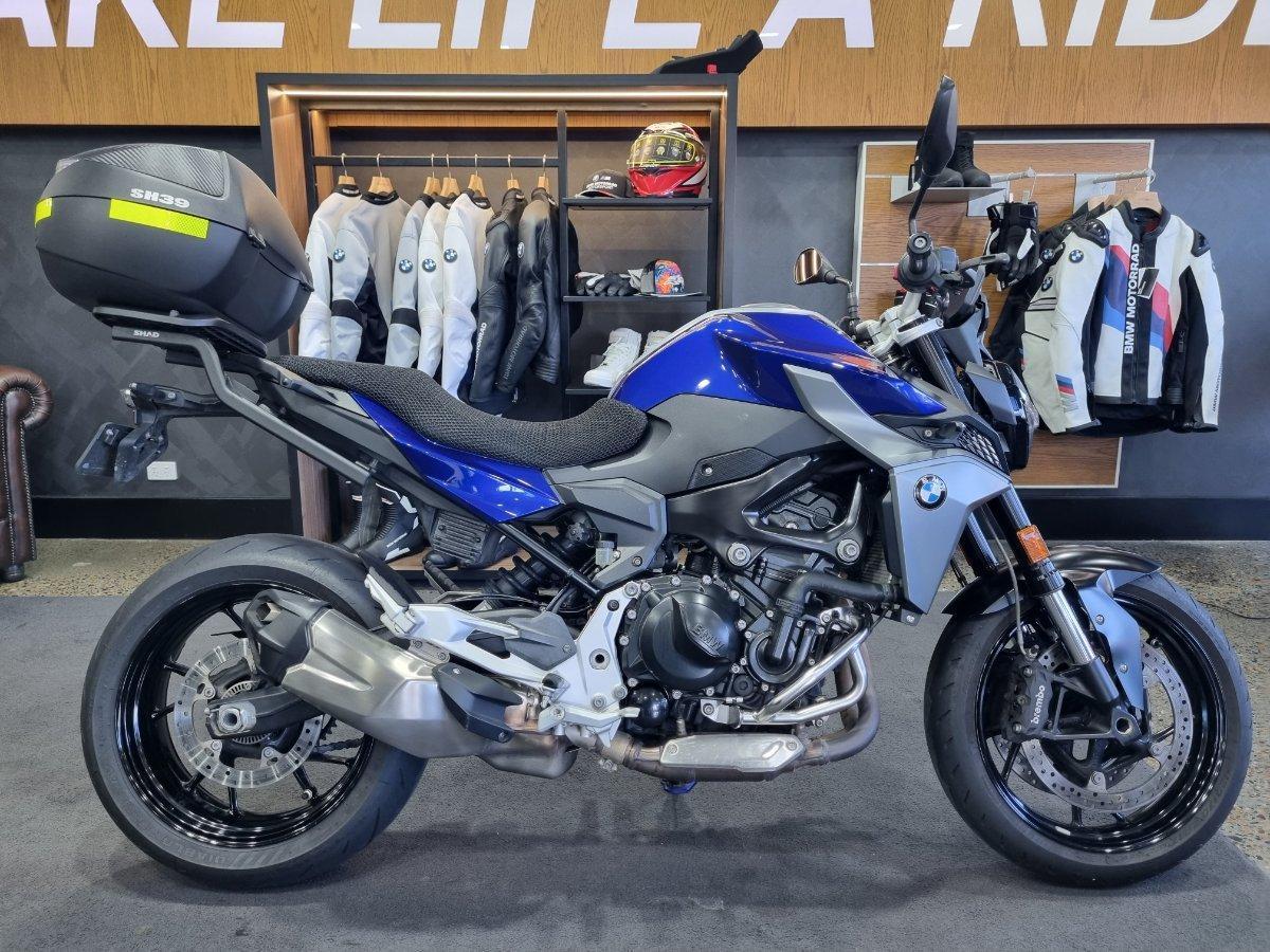 2021 BMW F 900 R ROAD