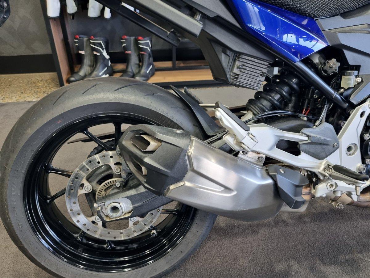 2021 BMW F 900 R ROAD