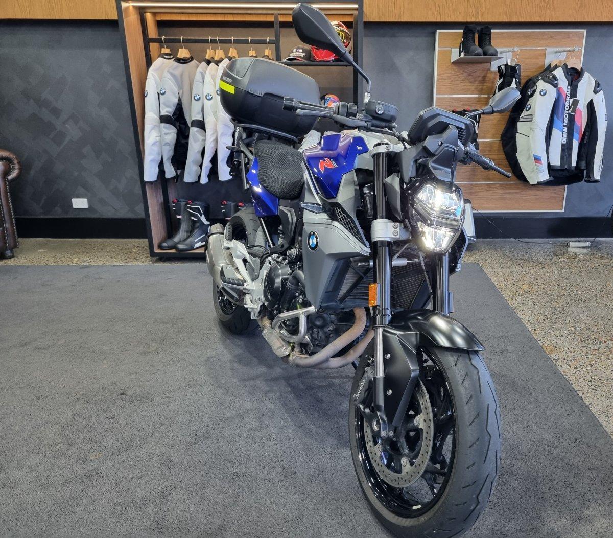 2021 BMW F 900 R ROAD