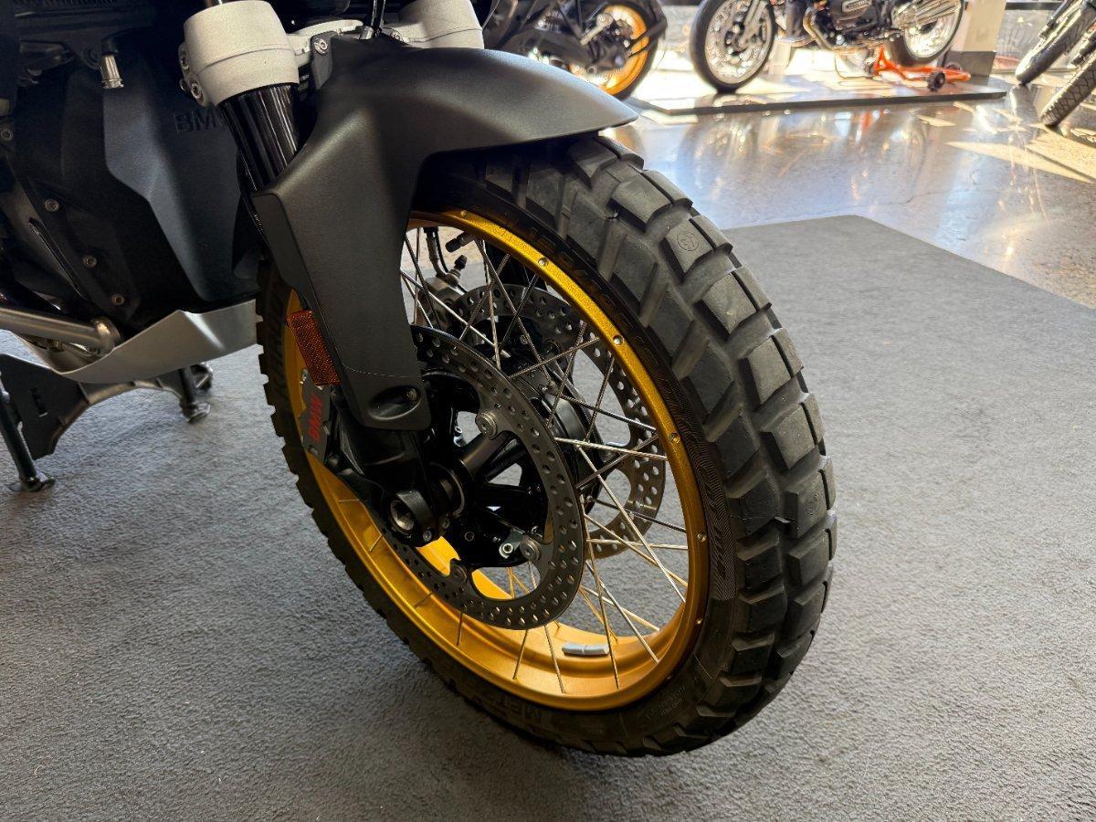 2025 BMW R 1300 GS ADVENTURE OPTION 719 DUAL SPORTS