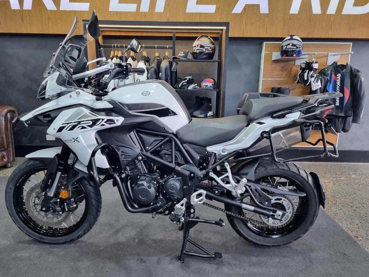 2023 BENELLI TRK 502X (ABS) ROAD