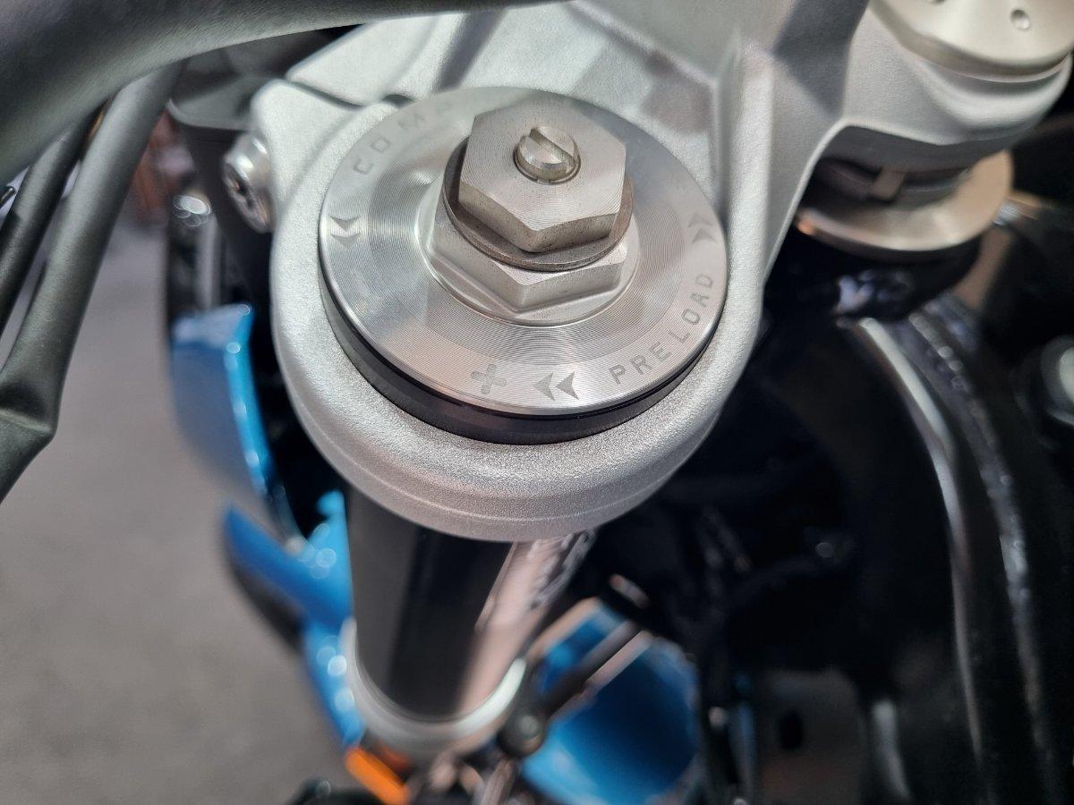 2026 BMW F 900 R ROAD