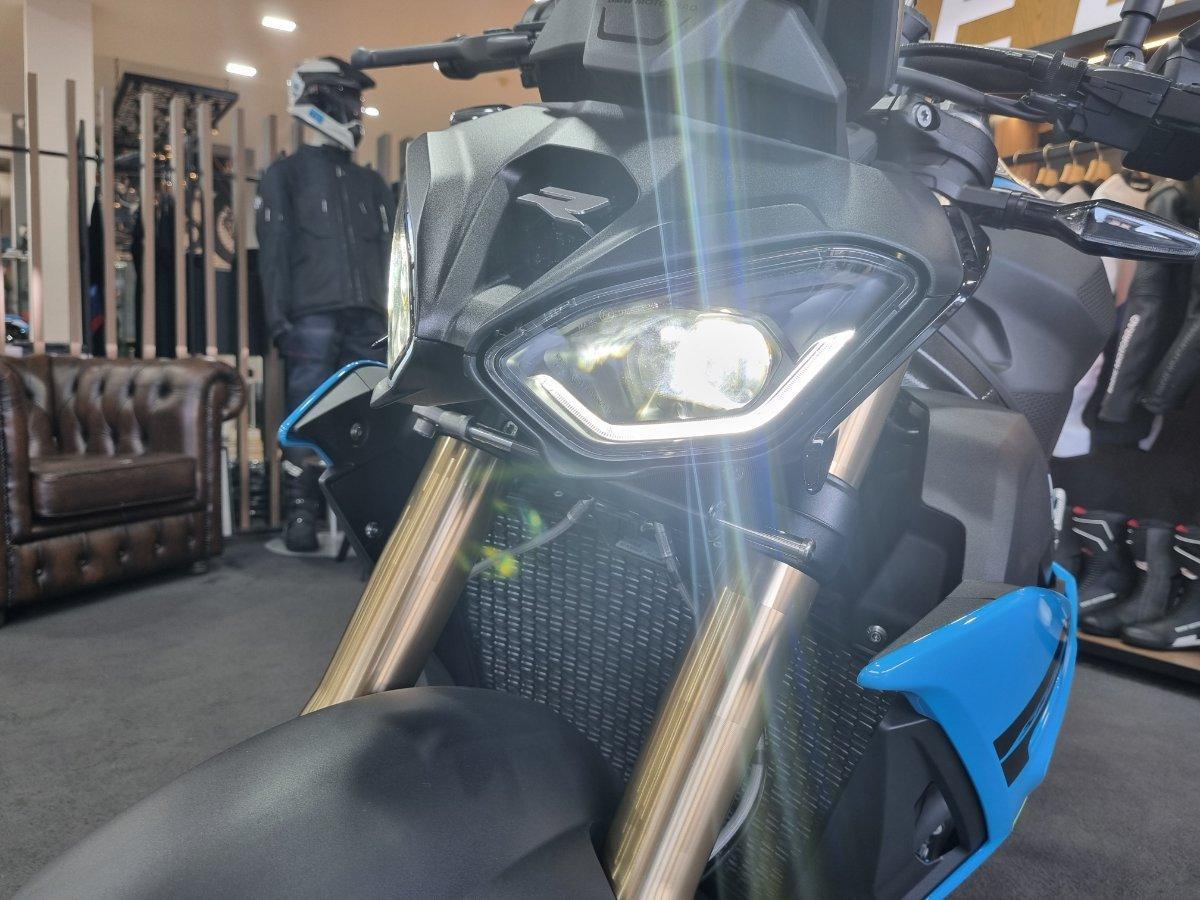 2026 BMW S 1000 R SPORTS