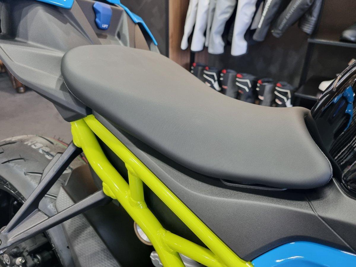 2026 BMW S 1000 R SPORTS