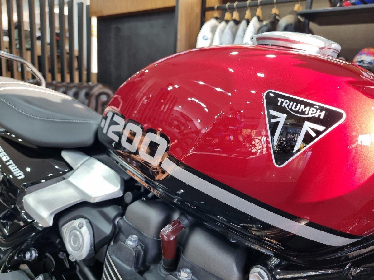 2025 TRIUMPH BONNEVILLE SPEED TWIN 1200 ROAD