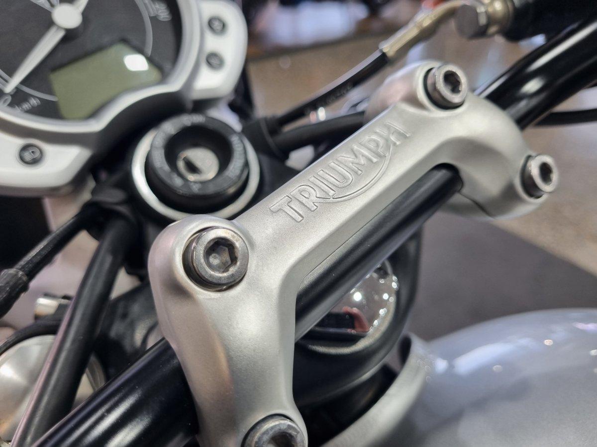 2017 TRIUMPH STREET TWIN ROAD