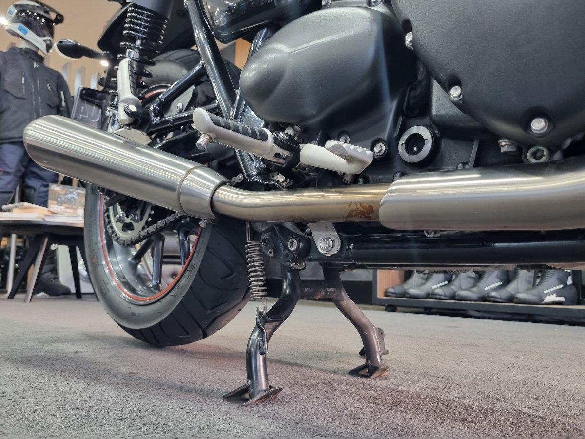 2017 TRIUMPH STREET TWIN ROAD