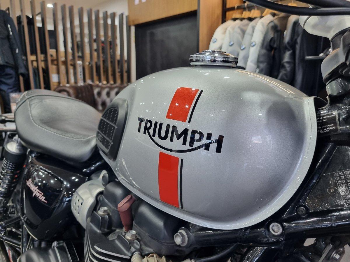 2017 TRIUMPH STREET TWIN ROAD