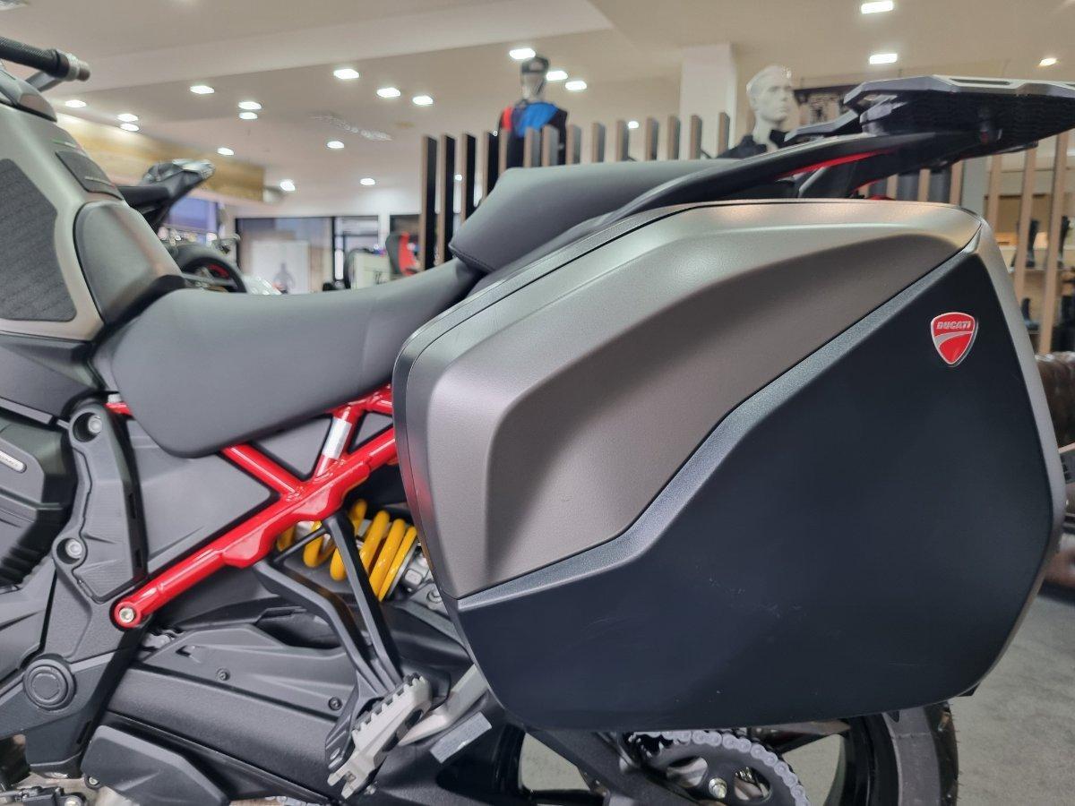 2024 DUCATI MULTISTRADA V4 S GRAND TOUR DUAL SPORTS
