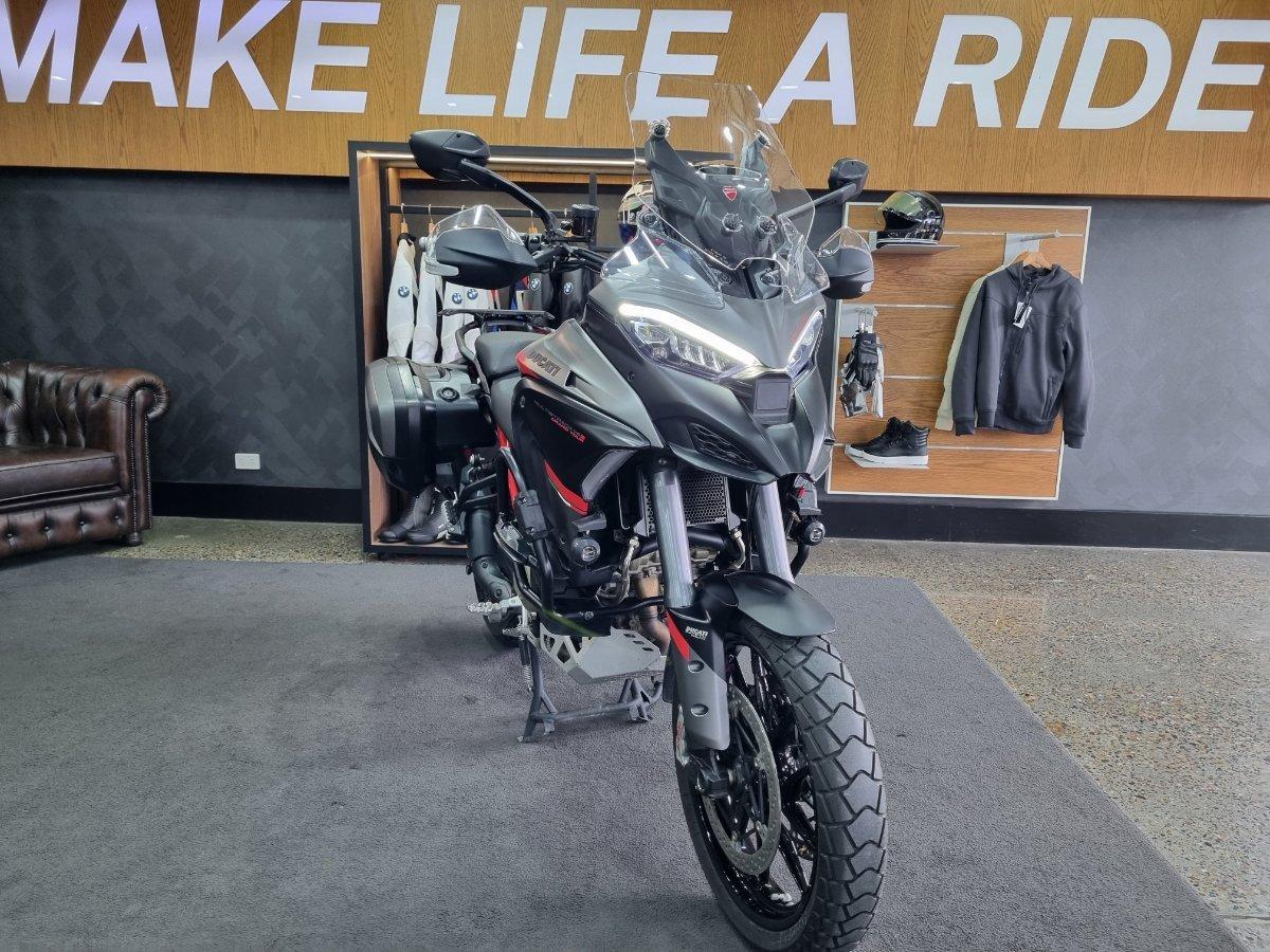 2024 DUCATI MULTISTRADA V4 S GRAND TOUR DUAL SPORTS