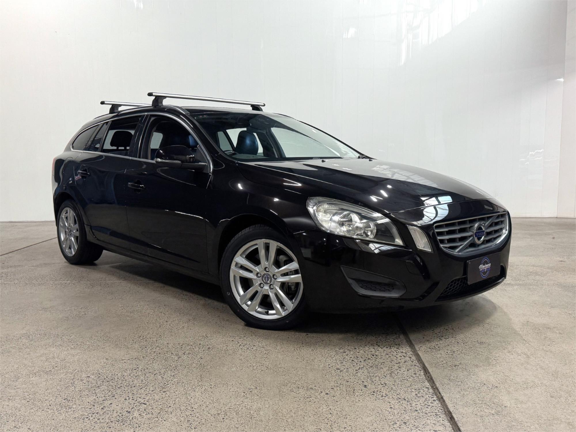 2011 VOLVO V60 F D5 6 SP AUTOMATIC 4D WAGON