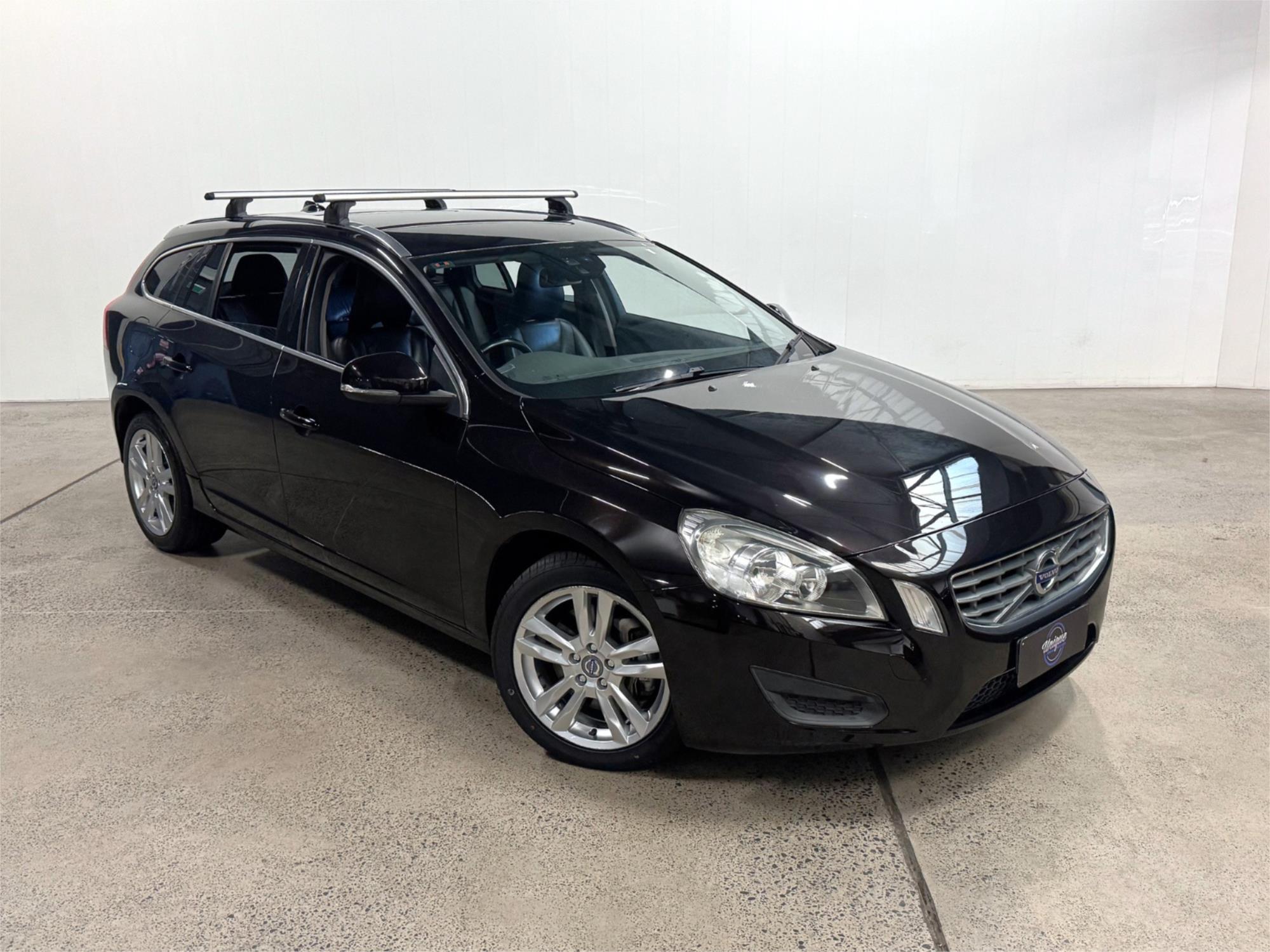 2011 VOLVO V60 F D5 6 SP AUTOMATIC 4D WAGON