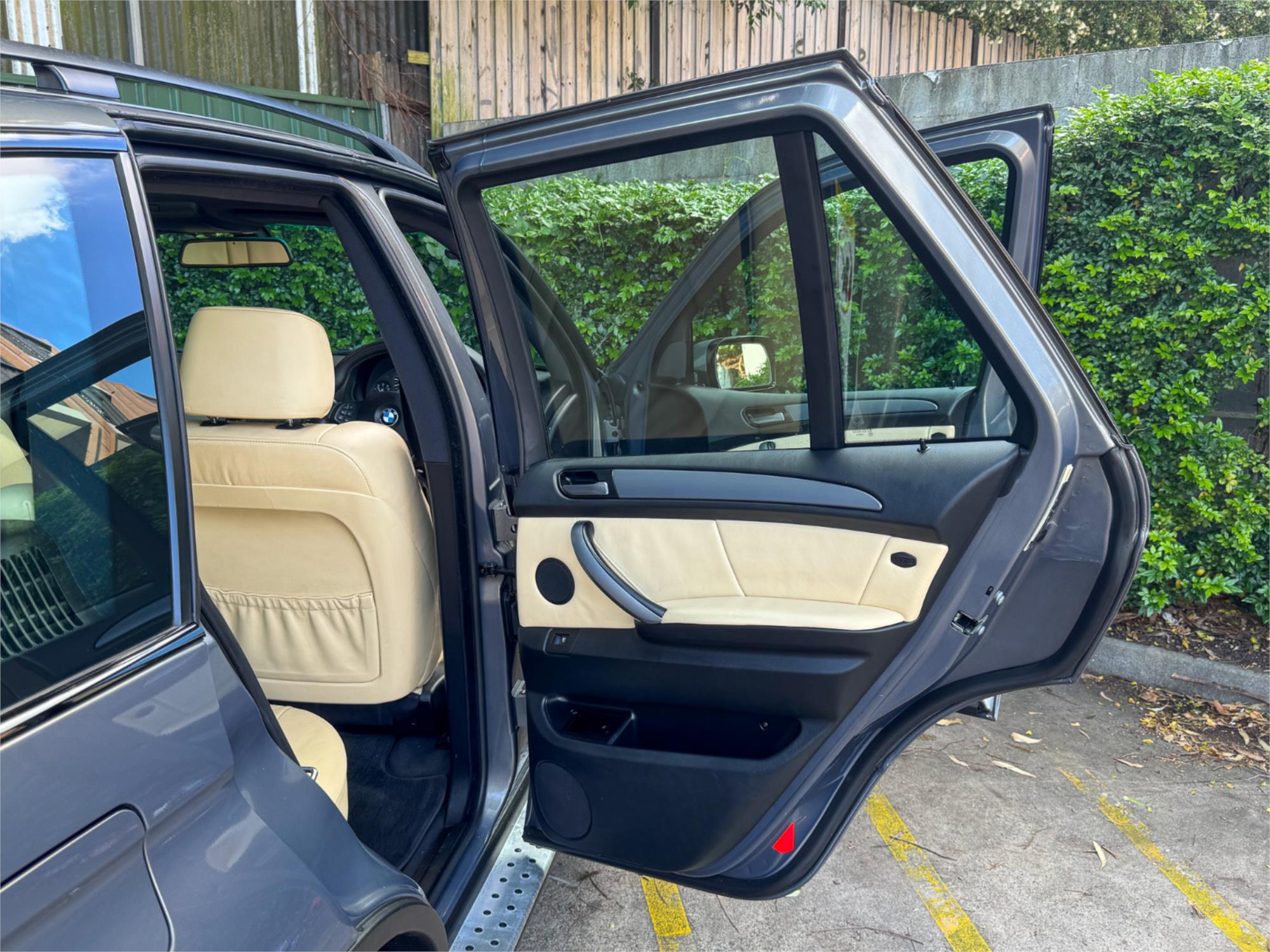 2004 BMW X5 E53 4.4I 6 SP AUTOMATIC 4D WAGON