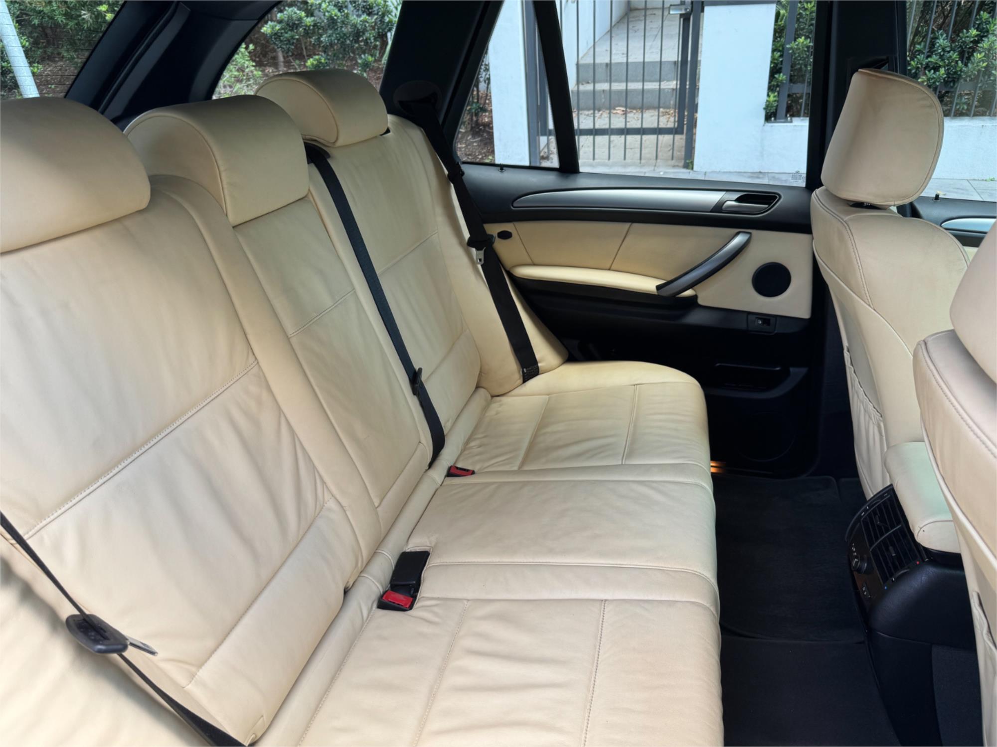 2004 BMW X5 E53 4.4I 6 SP AUTOMATIC 4D WAGON