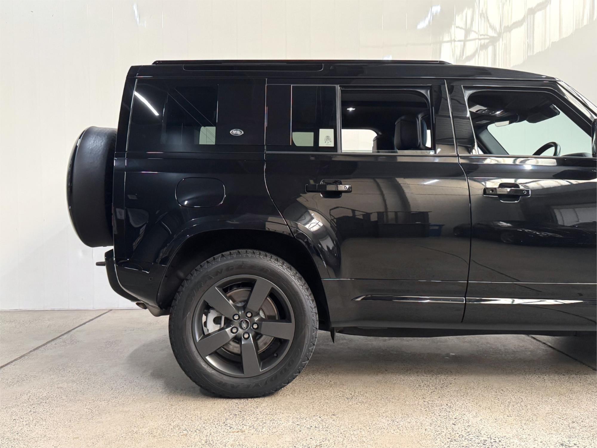 2023 LAND ROVER DEFENDER L663 MY23.5 110 P400 X-DYNAMIC HSE (294KW) 8 SP AUTOMATIC 5D WAGON