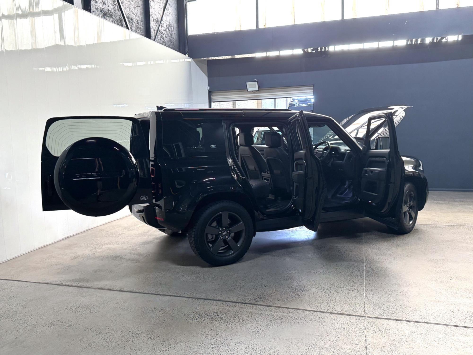 2023 LAND ROVER DEFENDER L663 MY23.5 110 P400 X-DYNAMIC HSE (294KW) 8 SP AUTOMATIC 5D WAGON