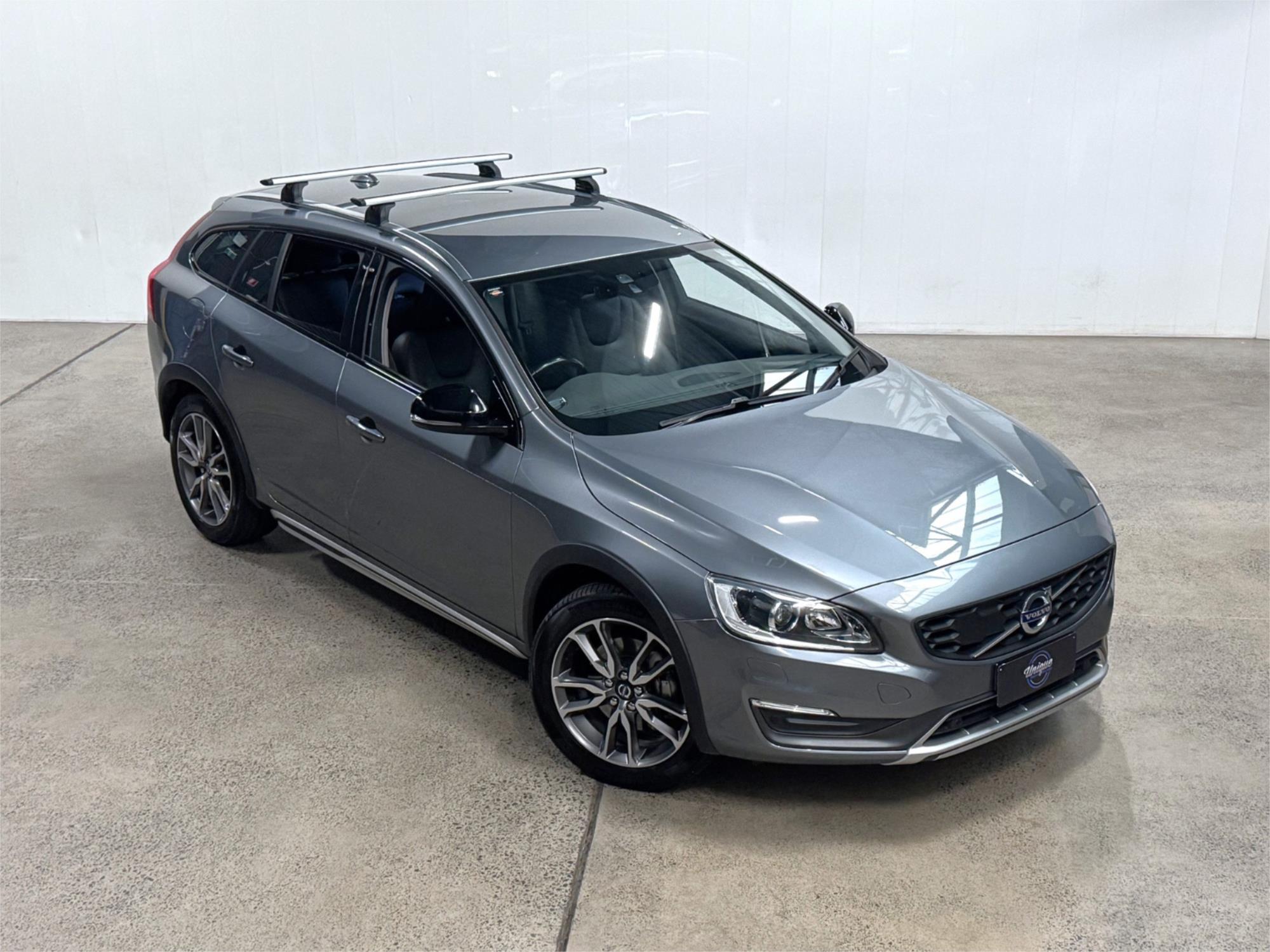 2015 VOLVO V60 F MY16 D4 LUXURY CROSS COUNTRY 6 SP AUTOMATIC 4D WAGON