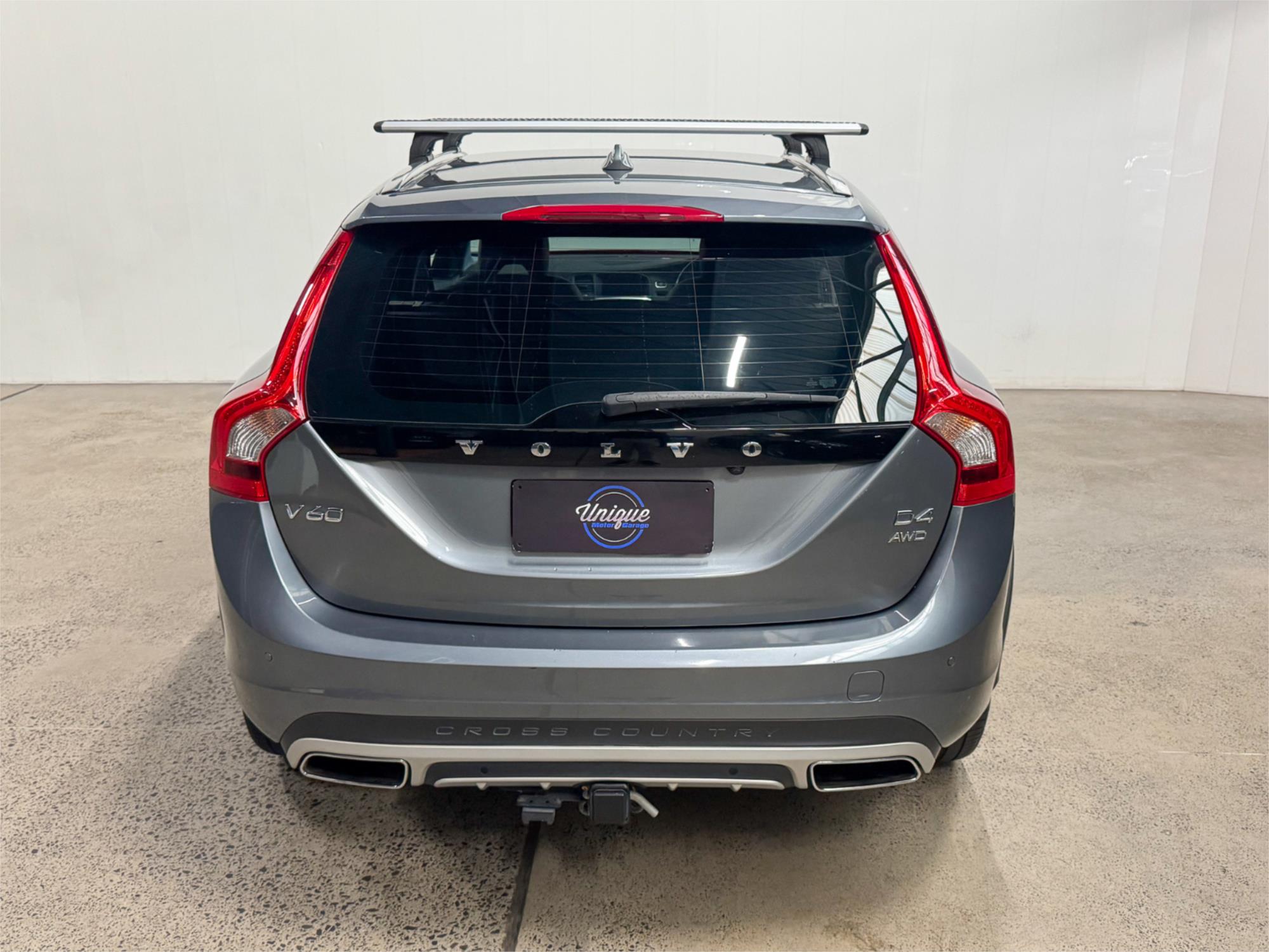 2015 VOLVO V60 F MY16 D4 LUXURY CROSS COUNTRY 6 SP AUTOMATIC 4D WAGON