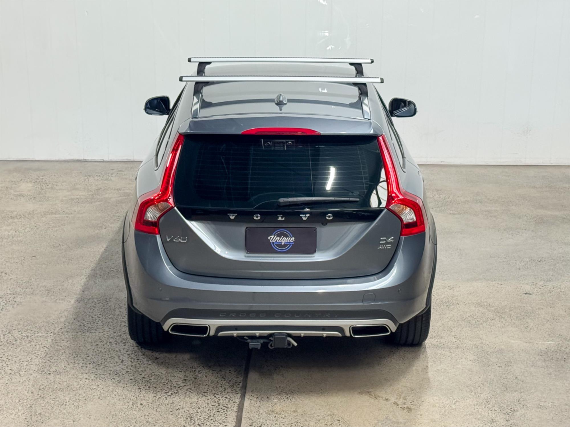 2015 VOLVO V60 F MY16 D4 LUXURY CROSS COUNTRY 6 SP AUTOMATIC 4D WAGON
