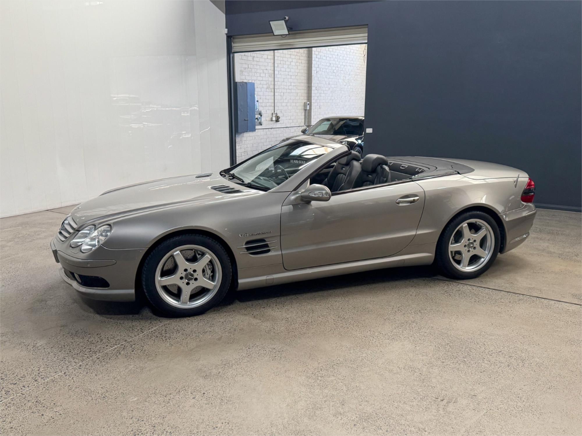 2002 MERCEDES-BENZ SL R230 55 AMG 5 SP AUTOMATIC TOUCHSHIFT 2D CONVERTIBLE