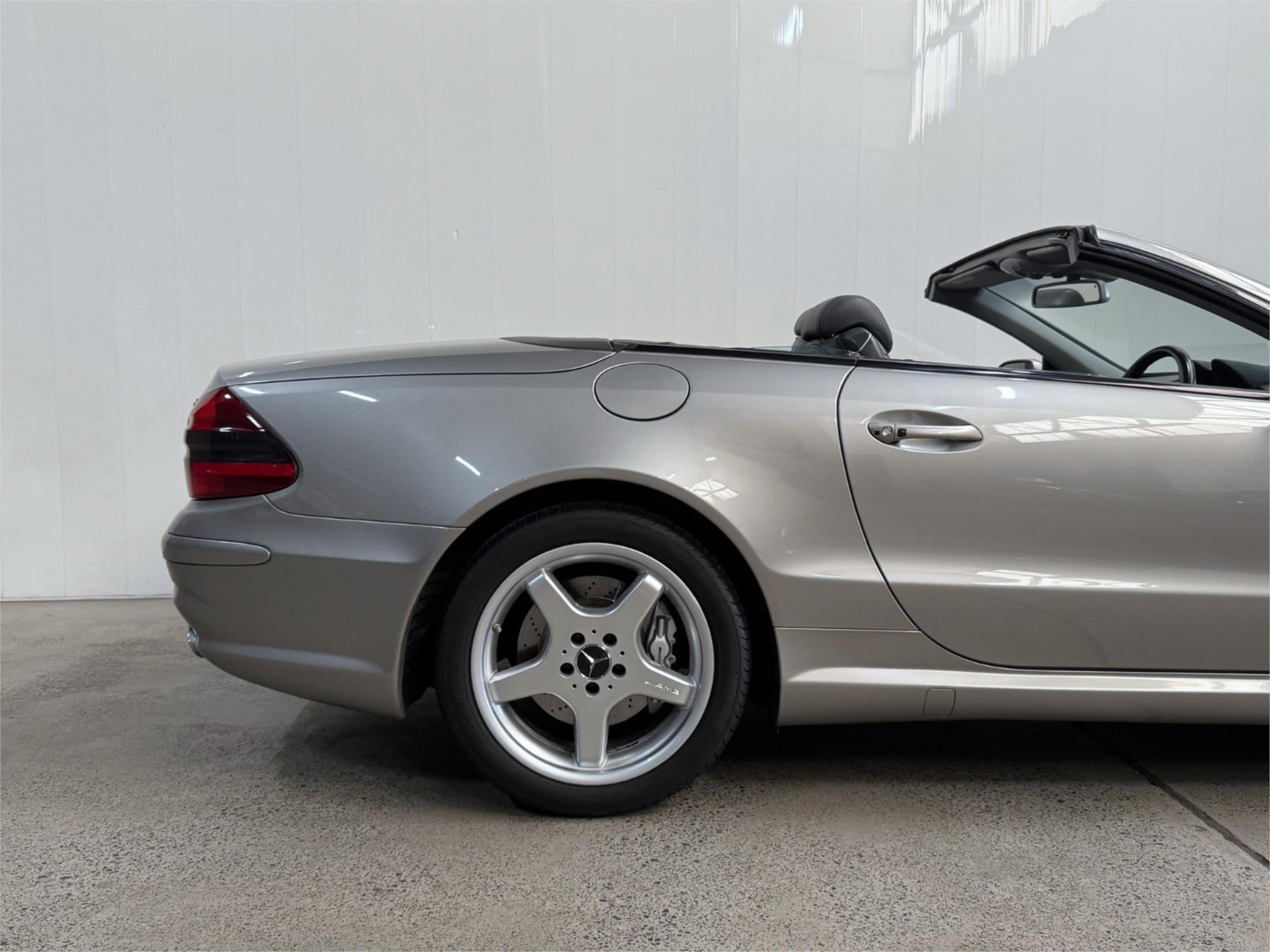 2002 MERCEDES-BENZ SL R230 55 AMG 5 SP AUTOMATIC TOUCHSHIFT 2D CONVERTIBLE