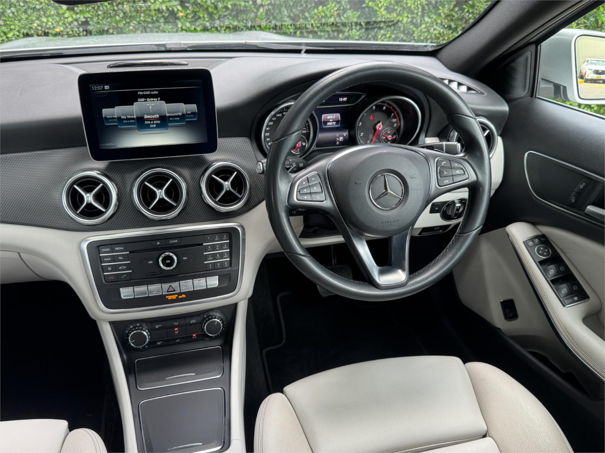 2017 MERCEDES-BENZ GLA X156 MY17.5 180 7 SP AUTO DUAL CLUTCH 4D WAGON