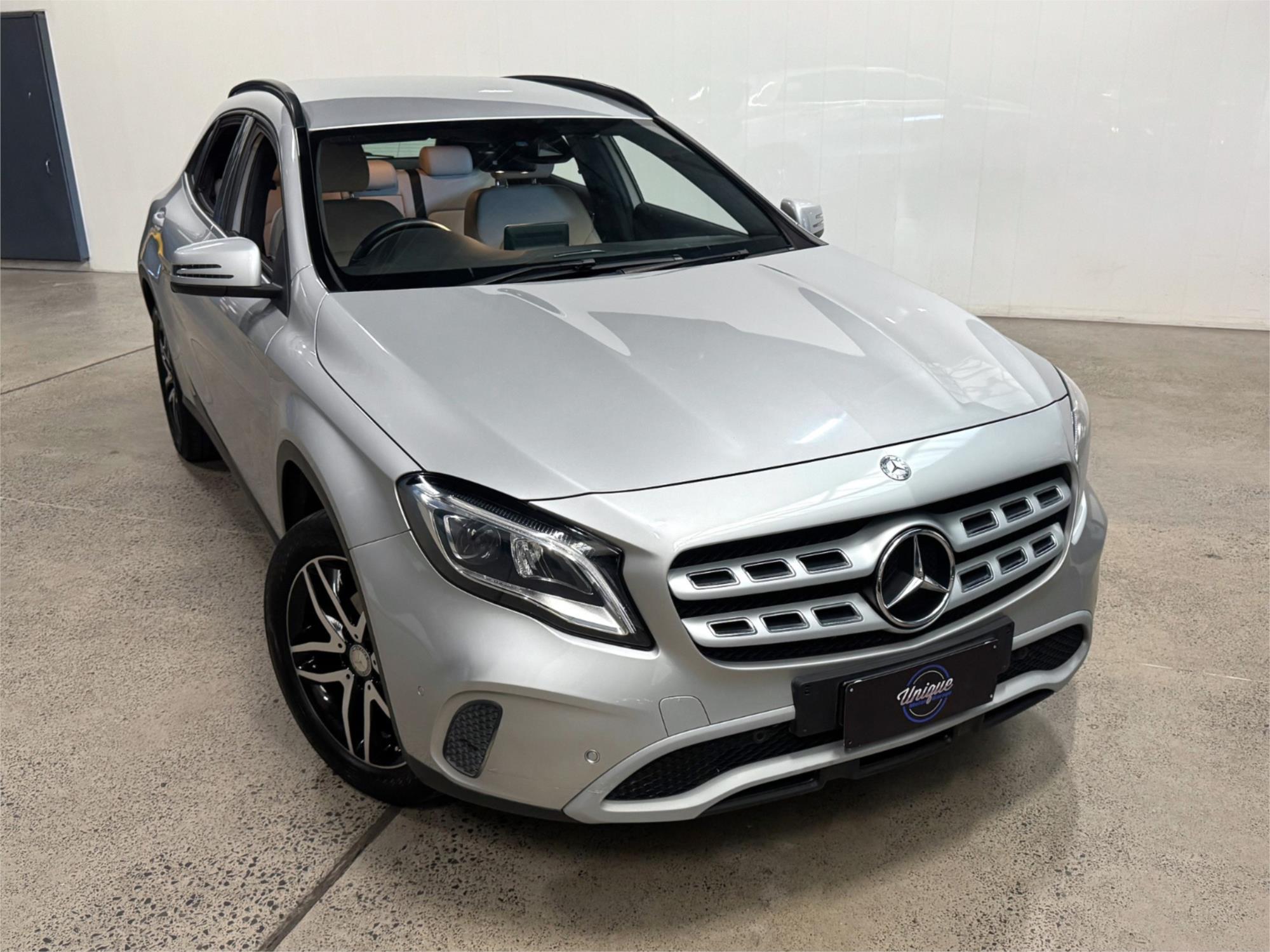 2017 MERCEDES-BENZ GLA X156 MY17.5 180 7 SP AUTO DUAL CLUTCH 4D WAGON