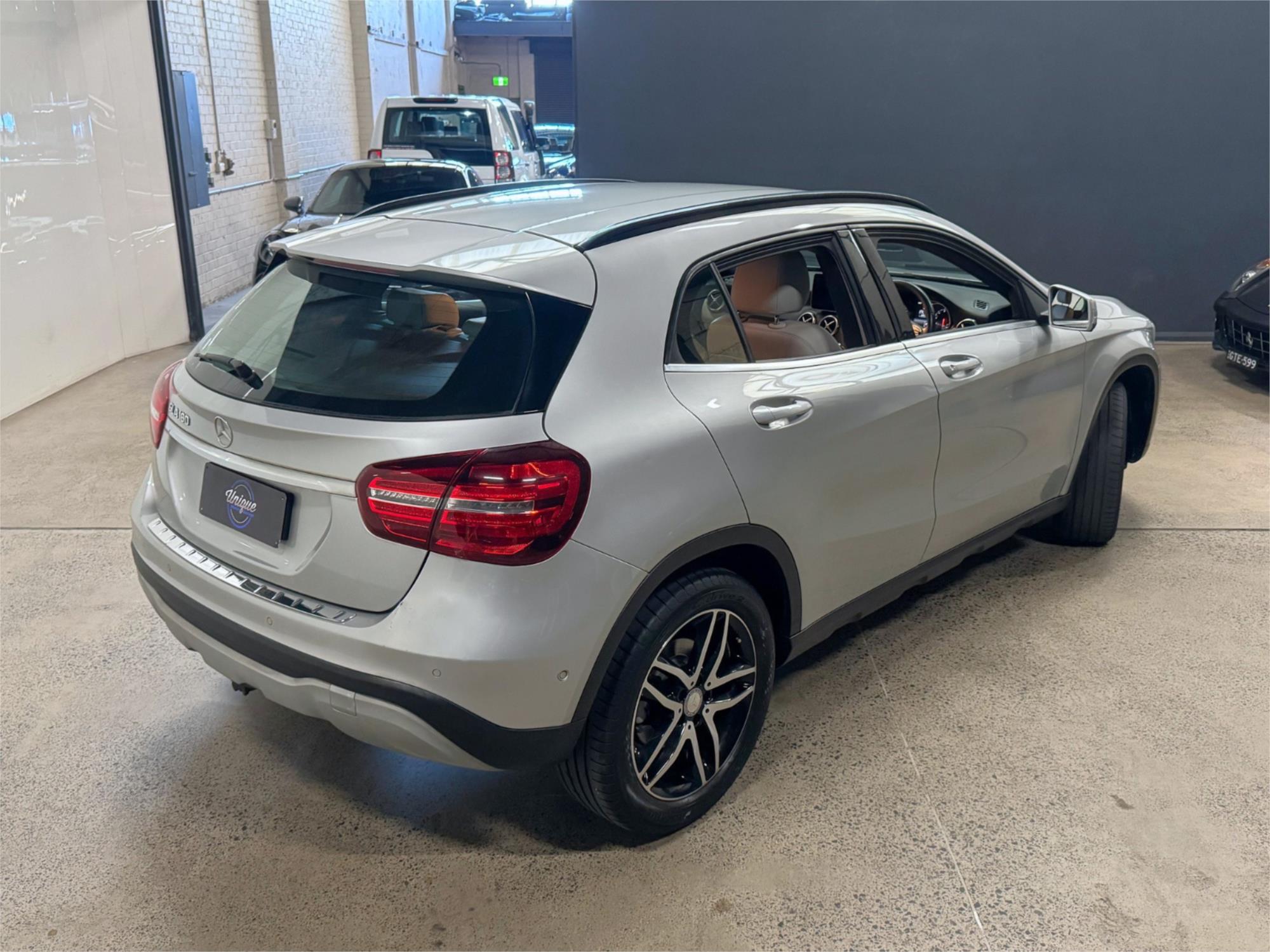 2017 MERCEDES-BENZ GLA X156 MY17.5 180 7 SP AUTO DUAL CLUTCH 4D WAGON
