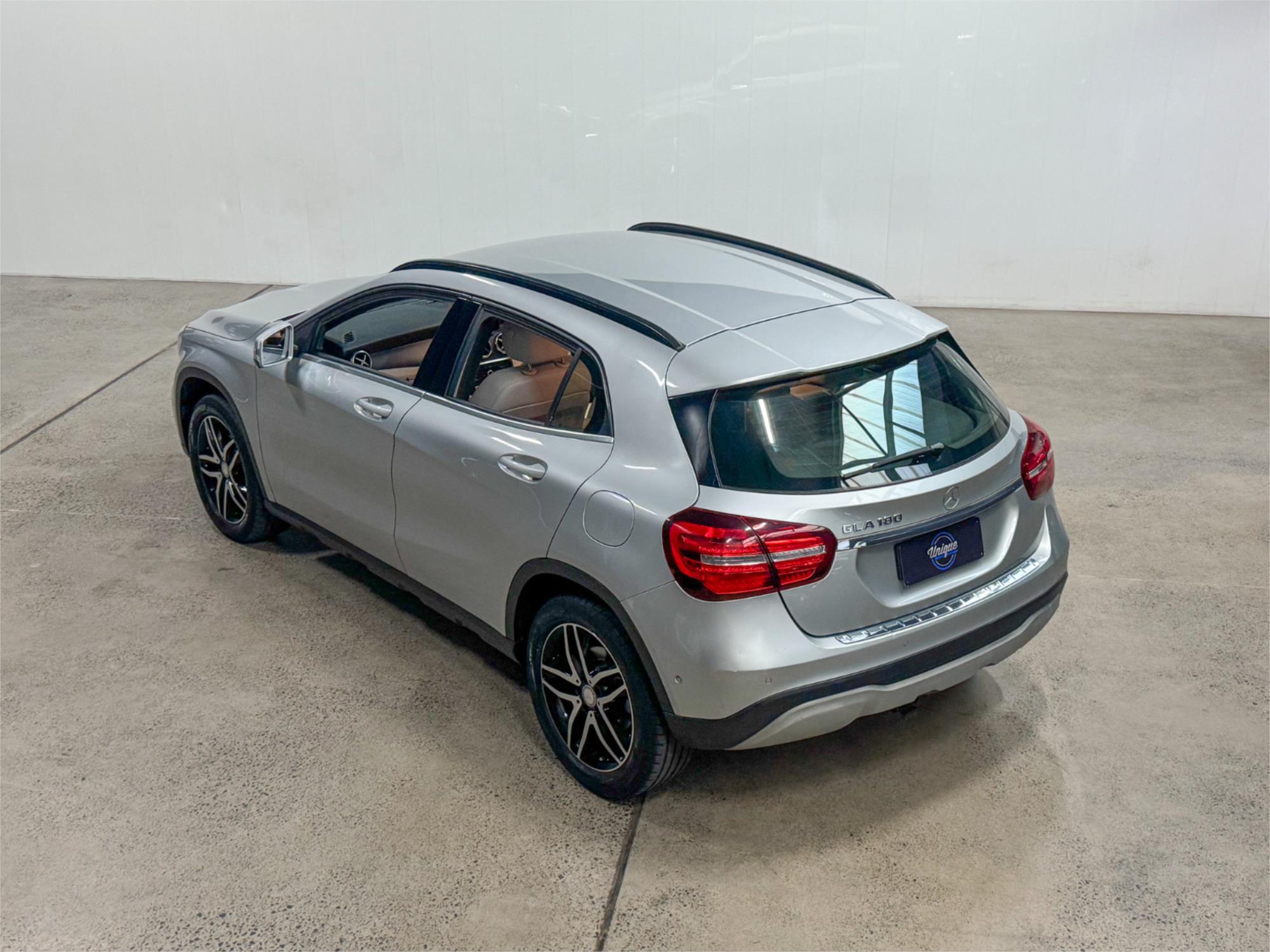 2017 MERCEDES-BENZ GLA X156 MY17.5 180 7 SP AUTO DUAL CLUTCH 4D WAGON