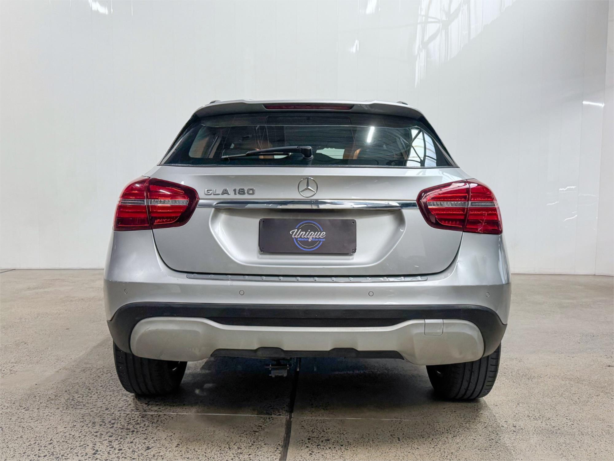 2017 MERCEDES-BENZ GLA X156 MY17.5 180 7 SP AUTO DUAL CLUTCH 4D WAGON
