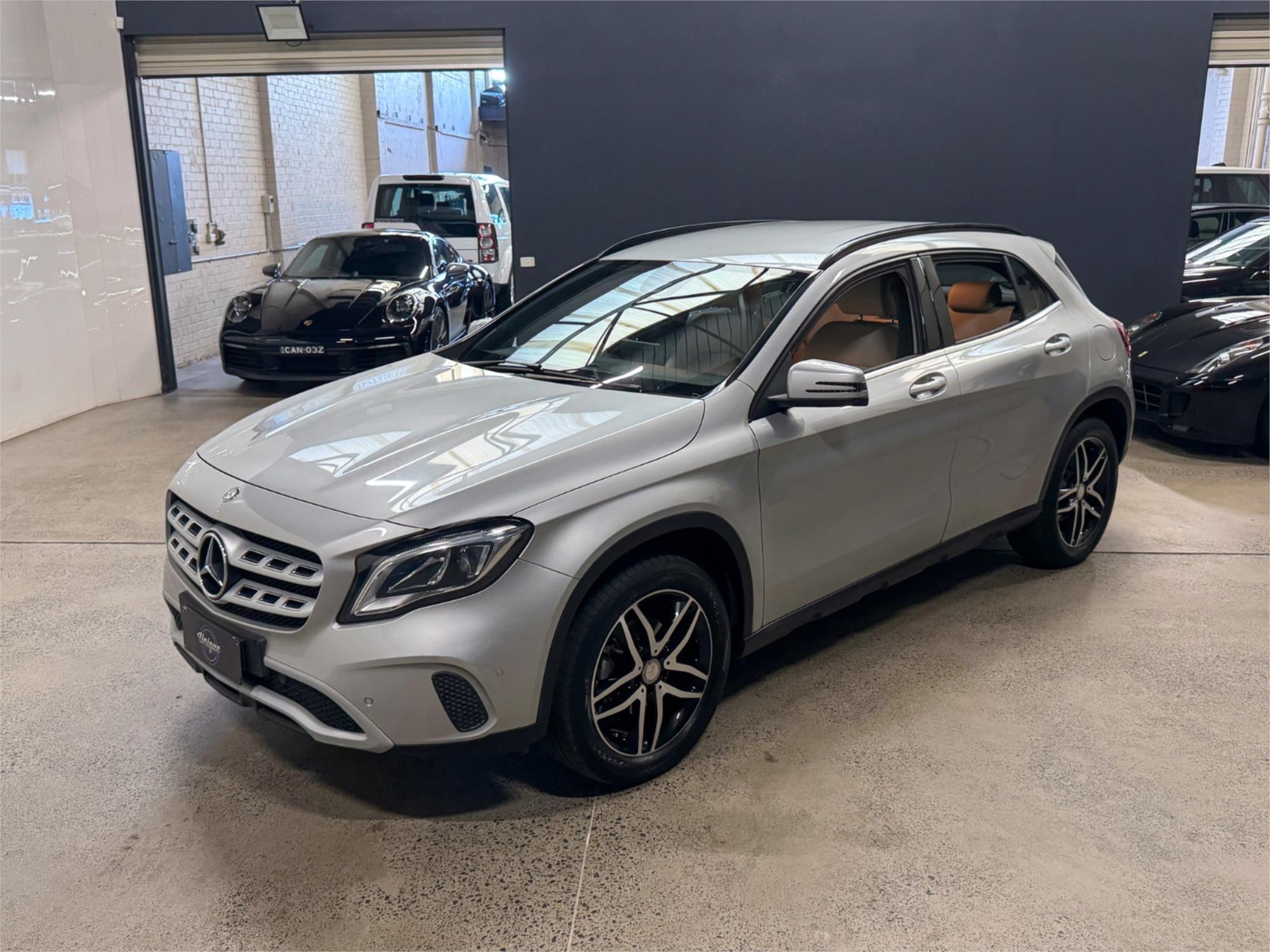 2017 MERCEDES-BENZ GLA X156 MY17.5 180 7 SP AUTO DUAL CLUTCH 4D WAGON