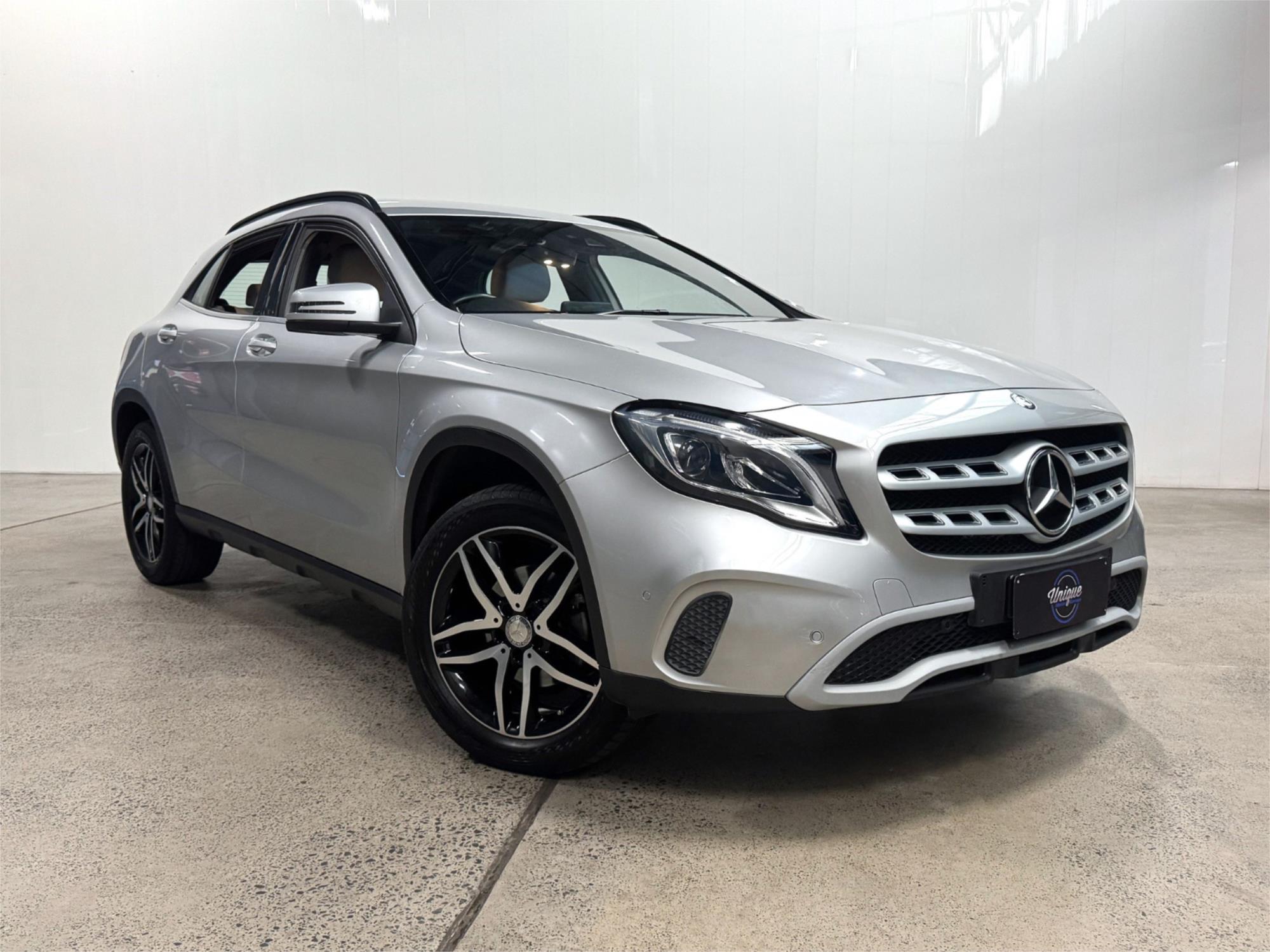 2017 MERCEDES-BENZ GLA X156 MY17.5 180 7 SP AUTO DUAL CLUTCH 4D WAGON