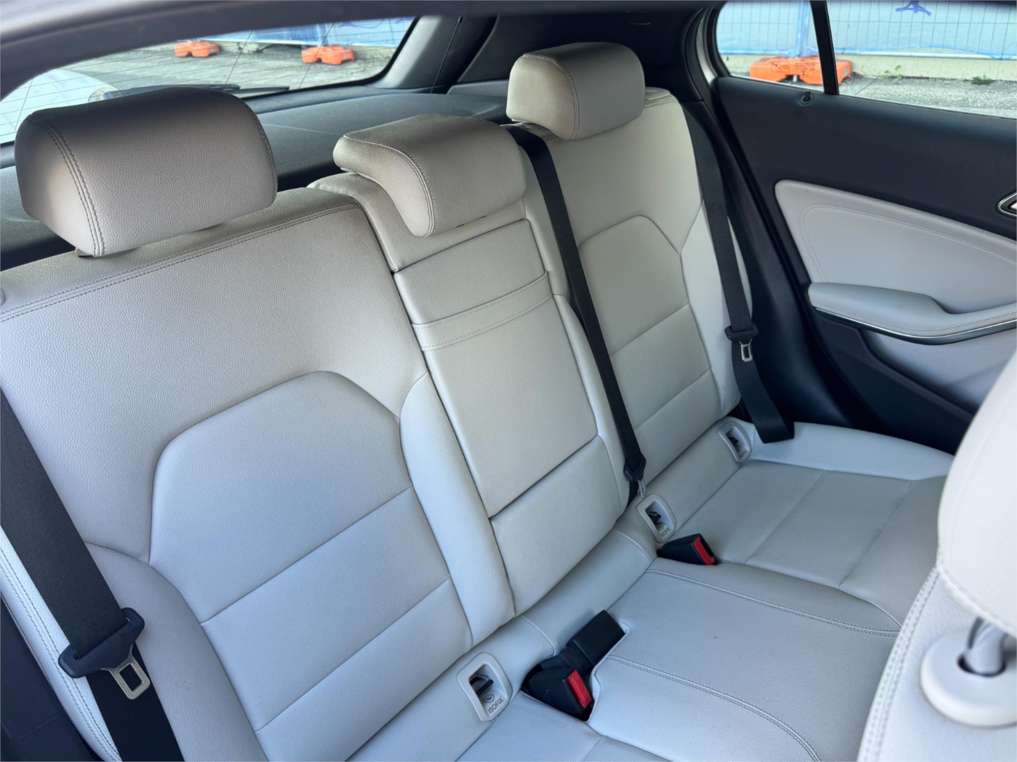 2017 MERCEDES-BENZ GLA X156 MY17.5 180 7 SP AUTO DUAL CLUTCH 4D WAGON