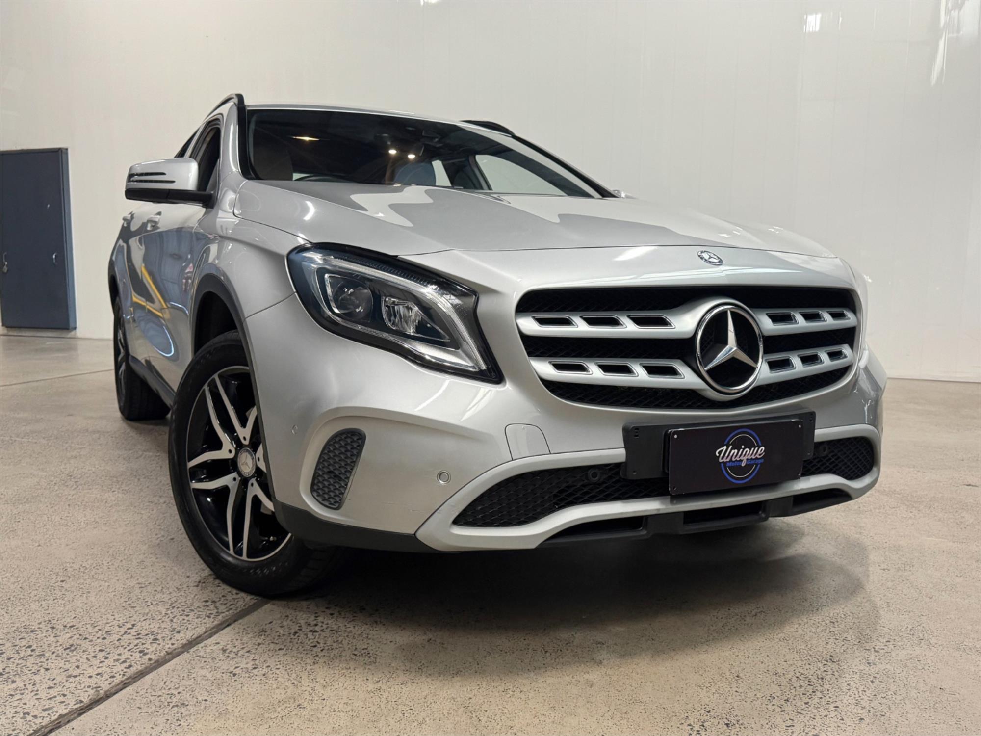 2017 MERCEDES-BENZ GLA X156 MY17.5 180 7 SP AUTO DUAL CLUTCH 4D WAGON