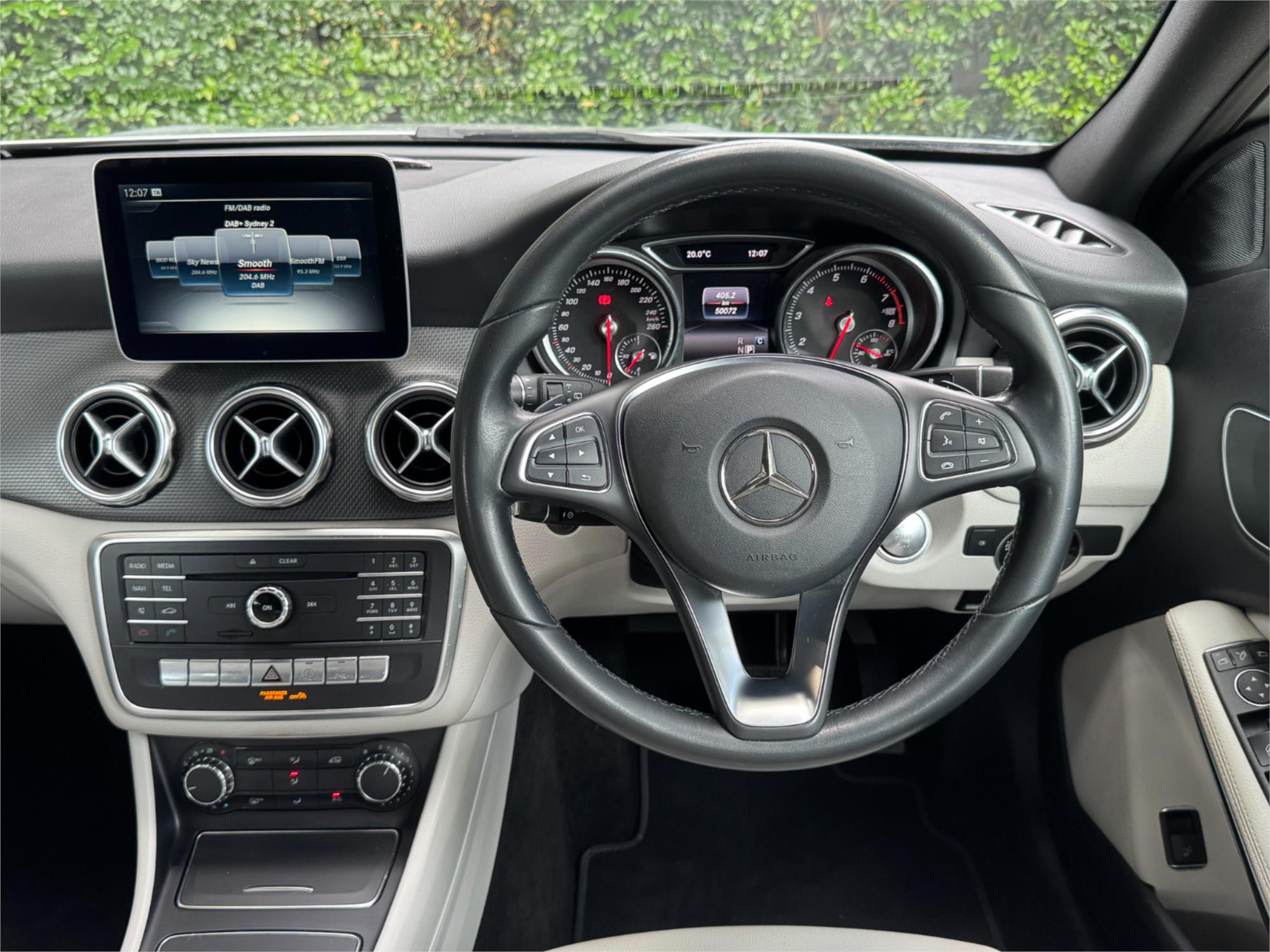 2017 MERCEDES-BENZ GLA X156 MY17.5 180 7 SP AUTO DUAL CLUTCH 4D WAGON