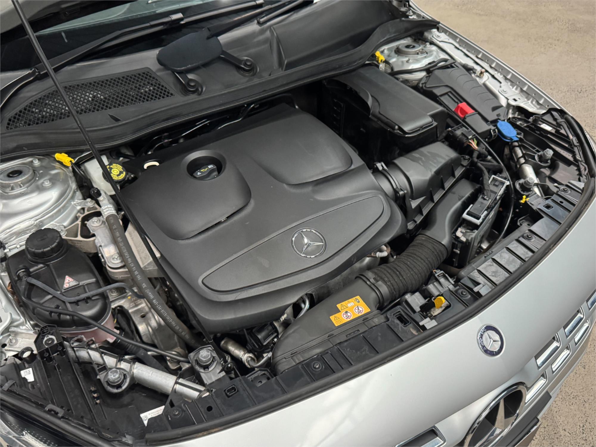 2017 MERCEDES-BENZ GLA X156 MY17.5 180 7 SP AUTO DUAL CLUTCH 4D WAGON