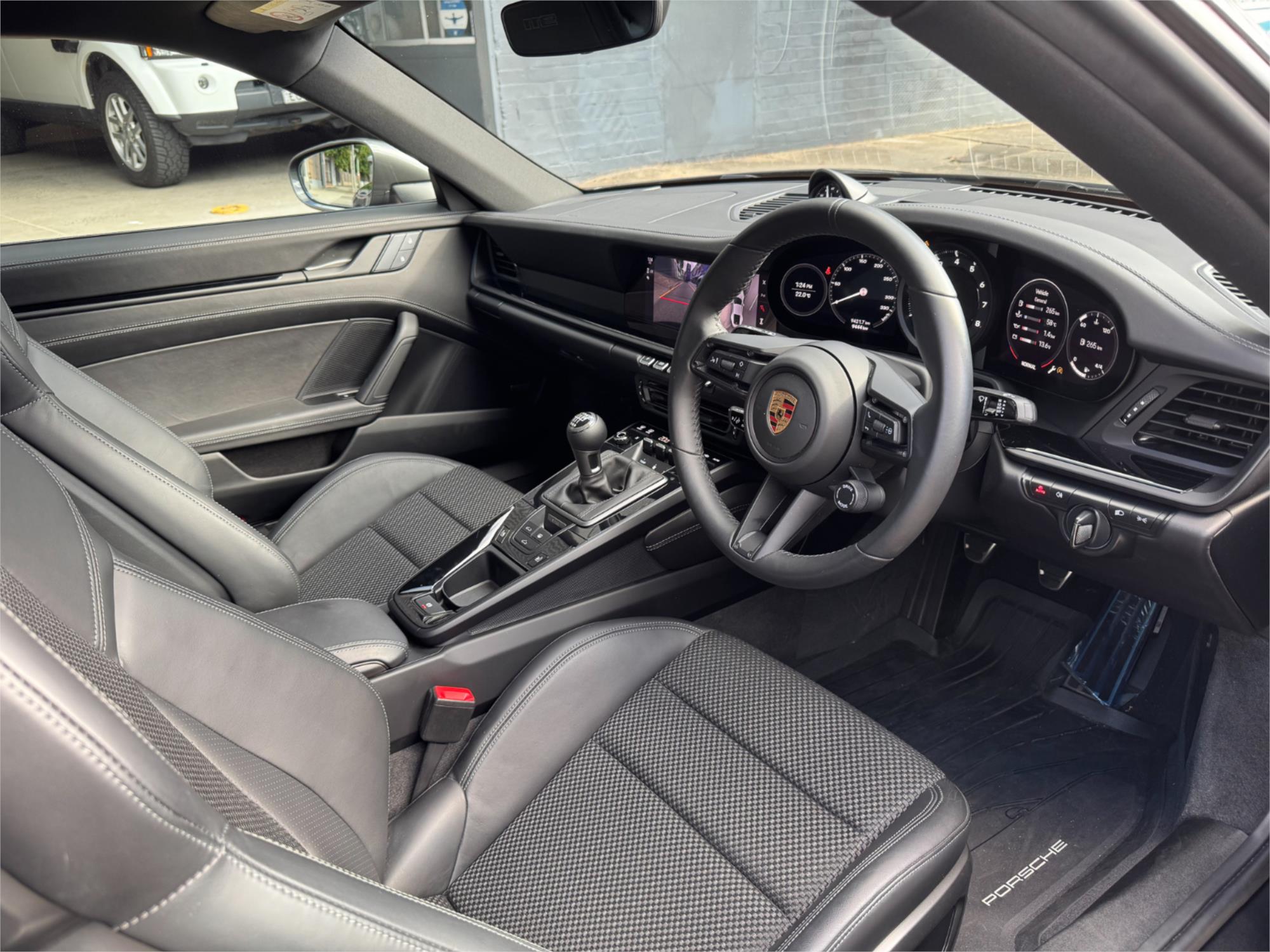 2024 PORSCHE 911 992 MY24 CARRERA T 7 SP MANUAL 2D SEDAN