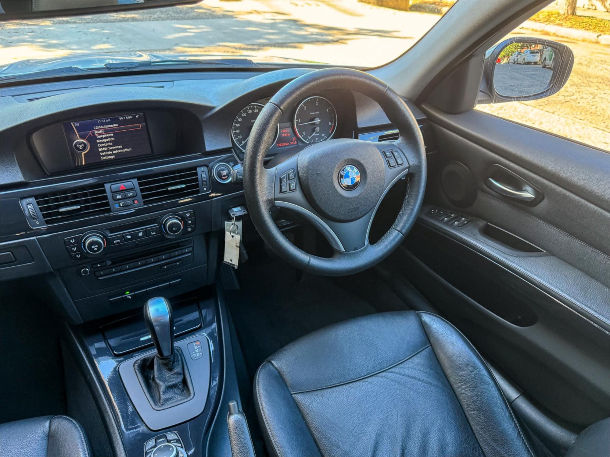 2010 BMW 3 E90 MY10 20D LIFESTYLE 6 SP AUTOMATIC STEPTRONIC 4D SEDAN