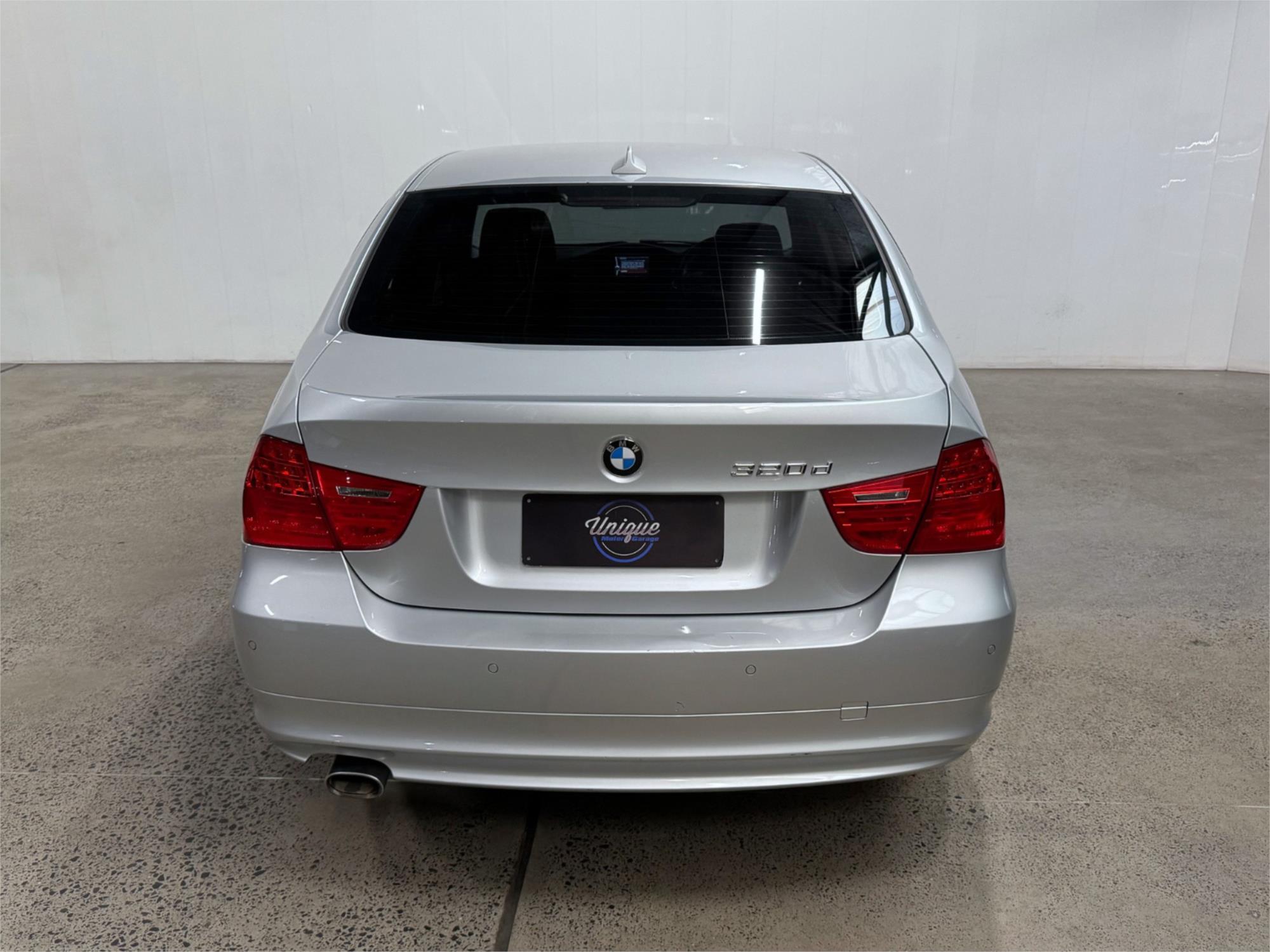 2010 BMW 3 E90 MY10 20D LIFESTYLE 6 SP AUTOMATIC STEPTRONIC 4D SEDAN