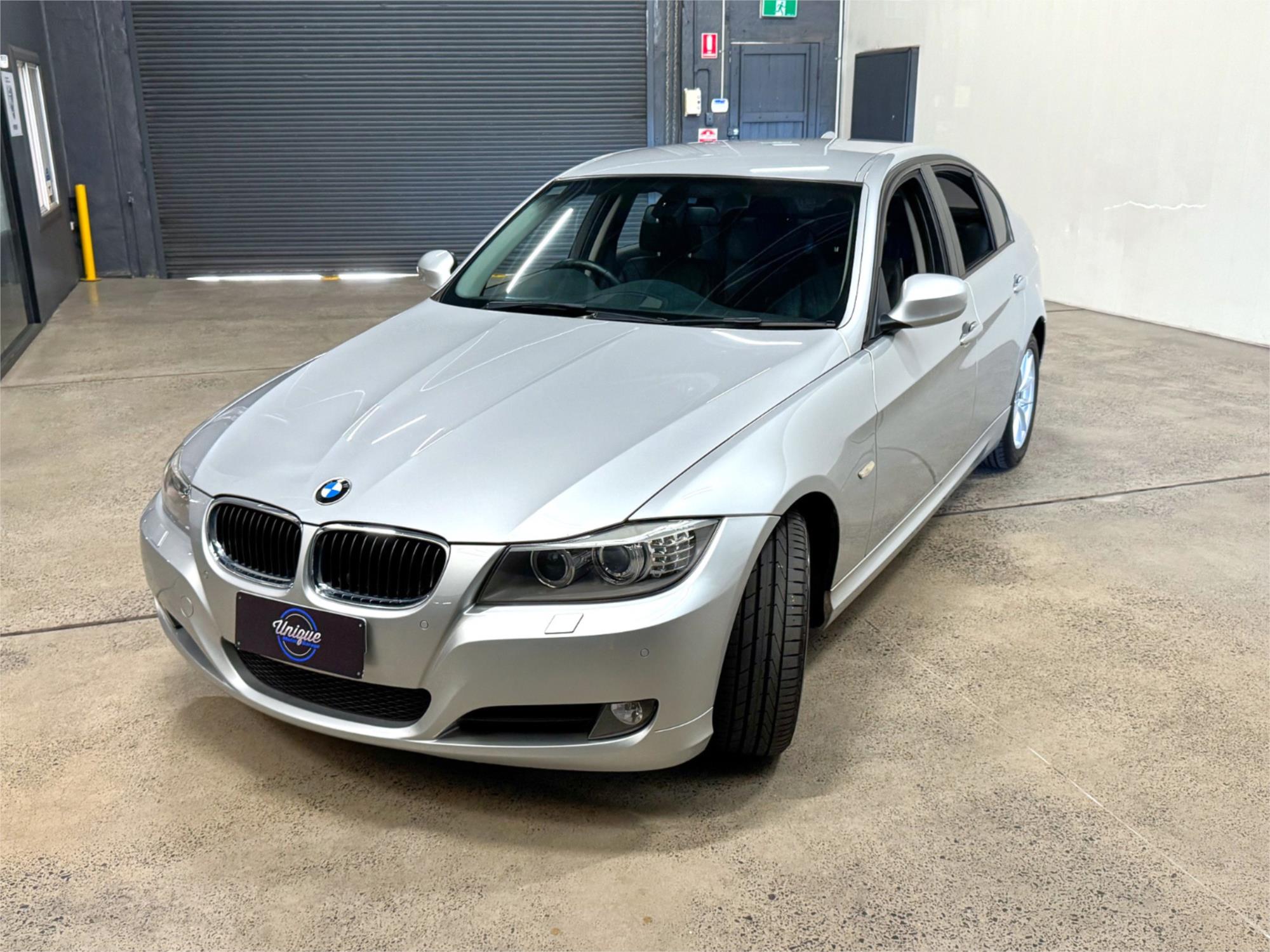 2010 BMW 3 E90 MY10 20D LIFESTYLE 6 SP AUTOMATIC STEPTRONIC 4D SEDAN