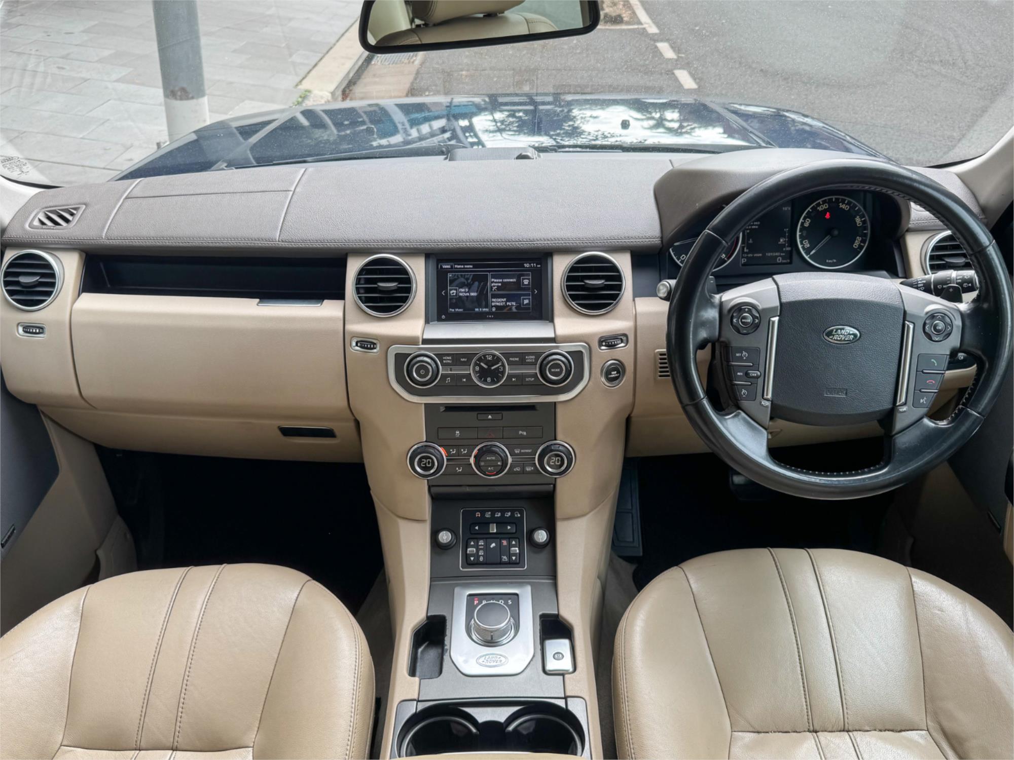 2015 LAND ROVER DISCOVERY MY16 3.0 TDV6 8 SP AUTOMATIC 4D WAGON