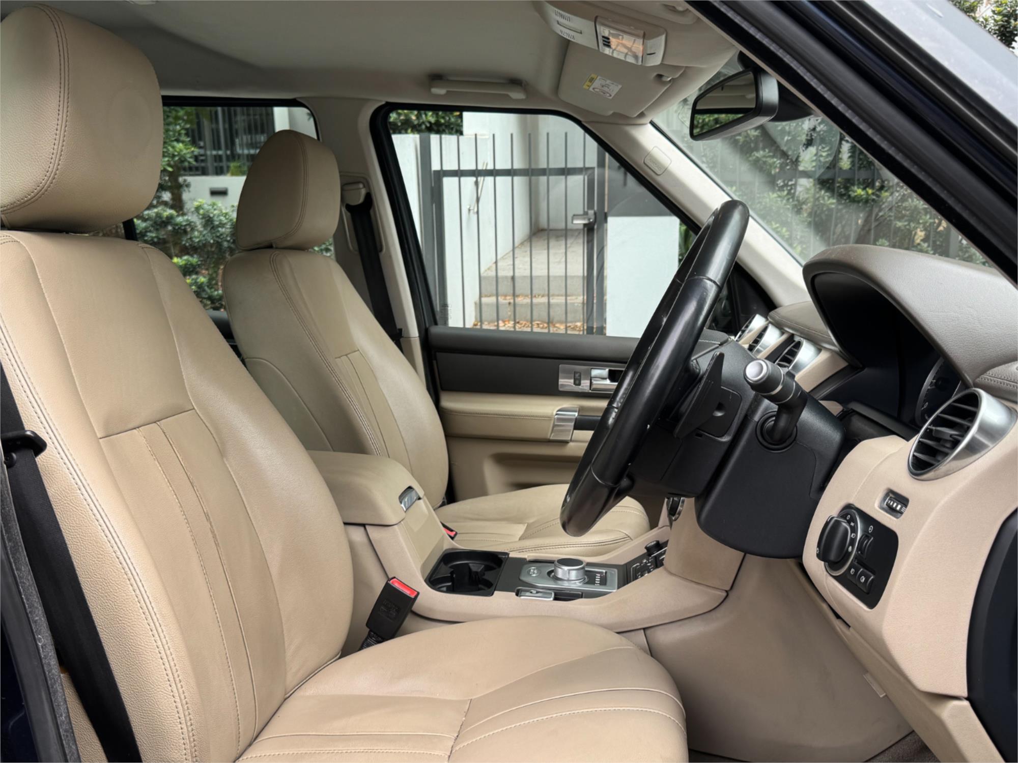 2015 LAND ROVER DISCOVERY MY16 3.0 TDV6 8 SP AUTOMATIC 4D WAGON